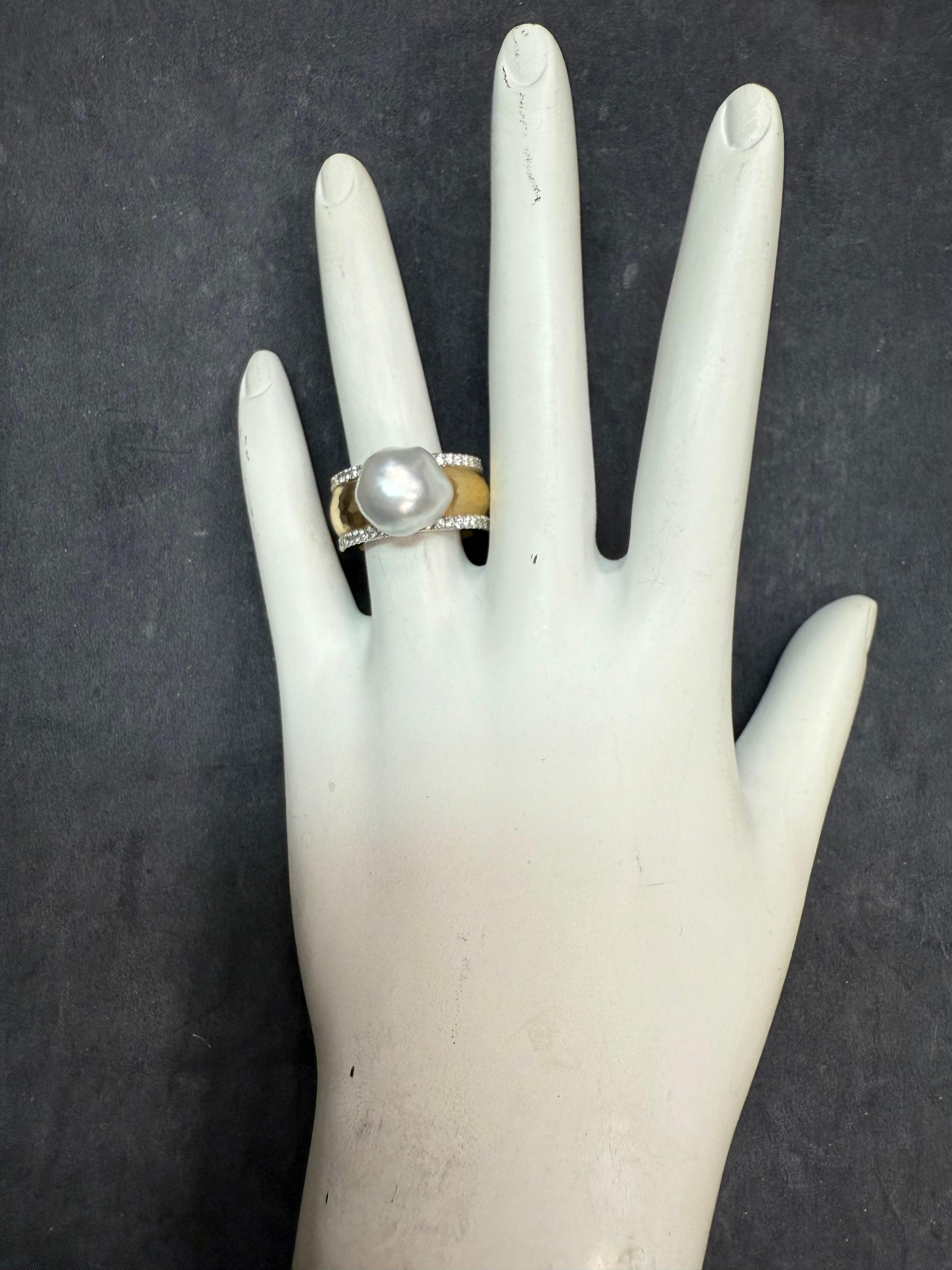 Round Cut Retro Two-Tone Gold Natural Diamond & South Sea Pearl Statement Ring Circa 1980s For Sale