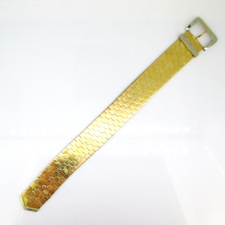Retro Two Tones Gold Yellow Gold Belt Buckle Bracelet, France, circa 1940