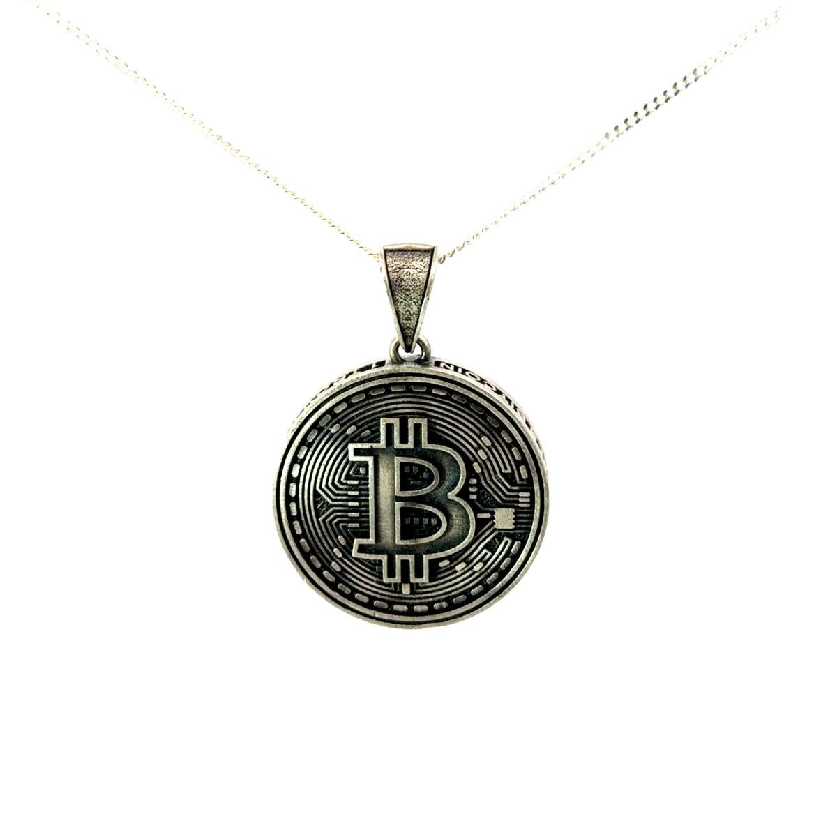 Ciondolo retrò unisex per Bitcoin, unico ciondolo per lui, realizzato in A. Silver in vendita 4