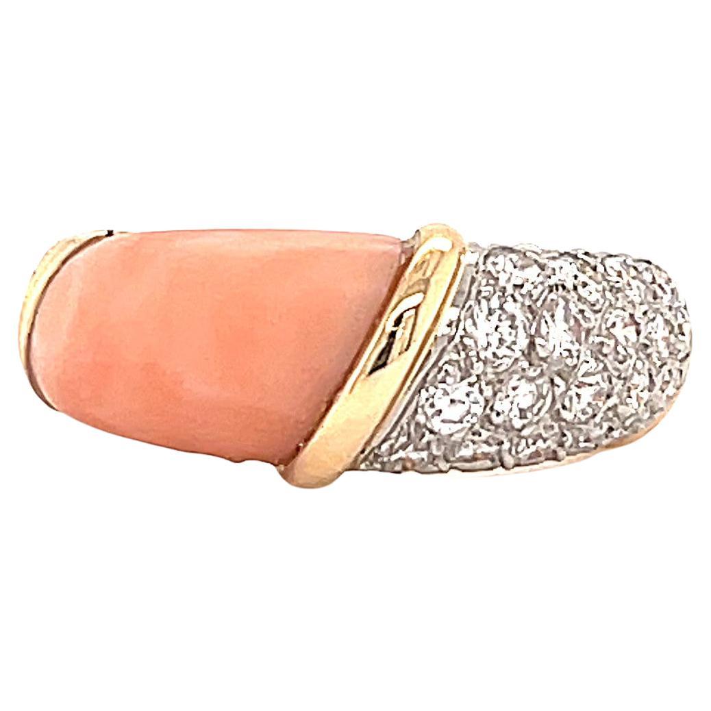 Retro Van Cleef & Arpels Coral Diamond 18 Karat Gold Ring