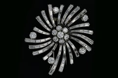 Retro Van Cleef & Arpels  Diamond Platinum Flower Brooch
