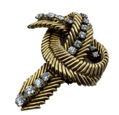 Retro VCA Van Cleef & Arpels 18K Gold and Dimond Pin Brooch