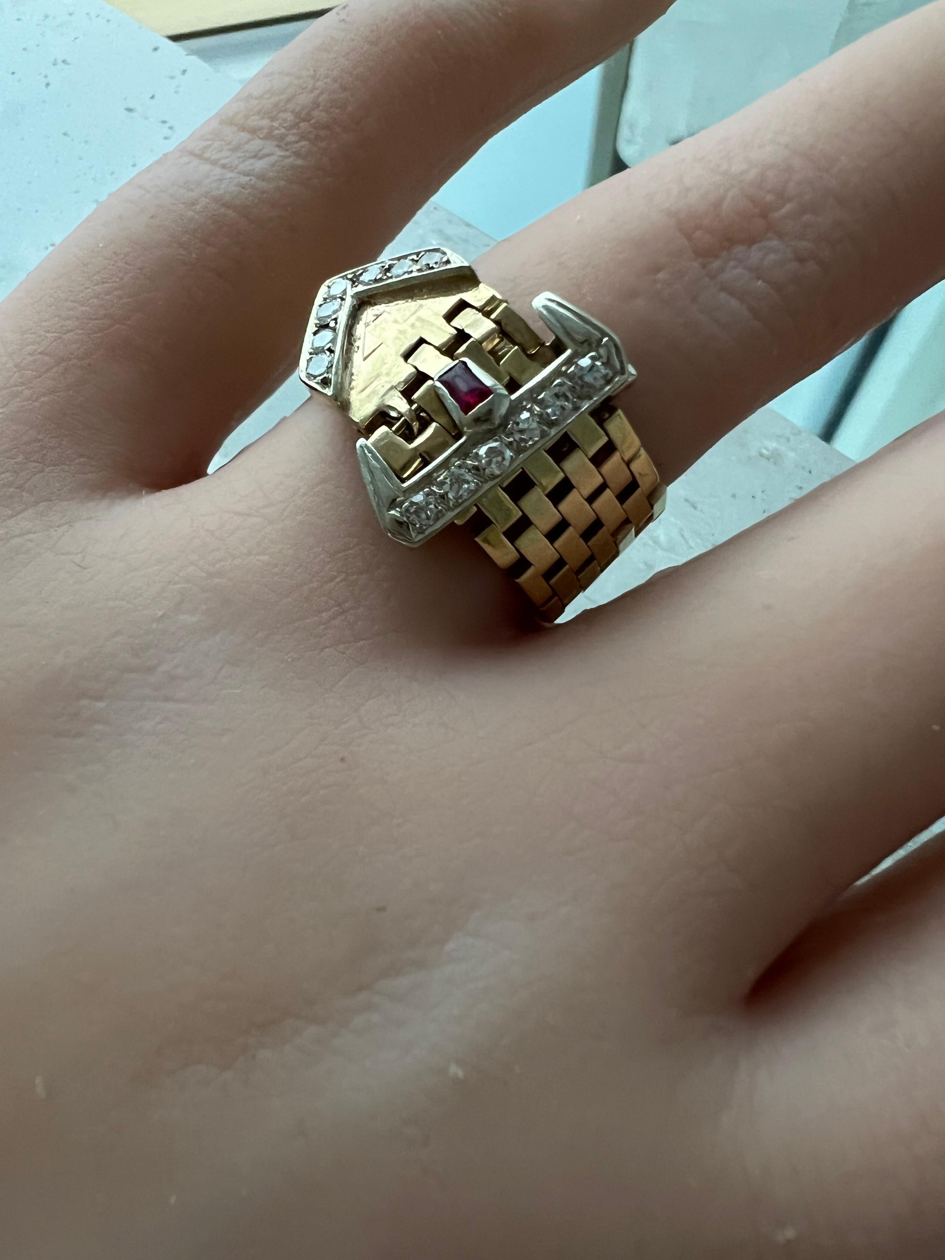 Retro Vintage Diamond and Ruby Flexible 14K Yellow Gold Buckle Band Ring. In Good Condition In San Francisco, CA