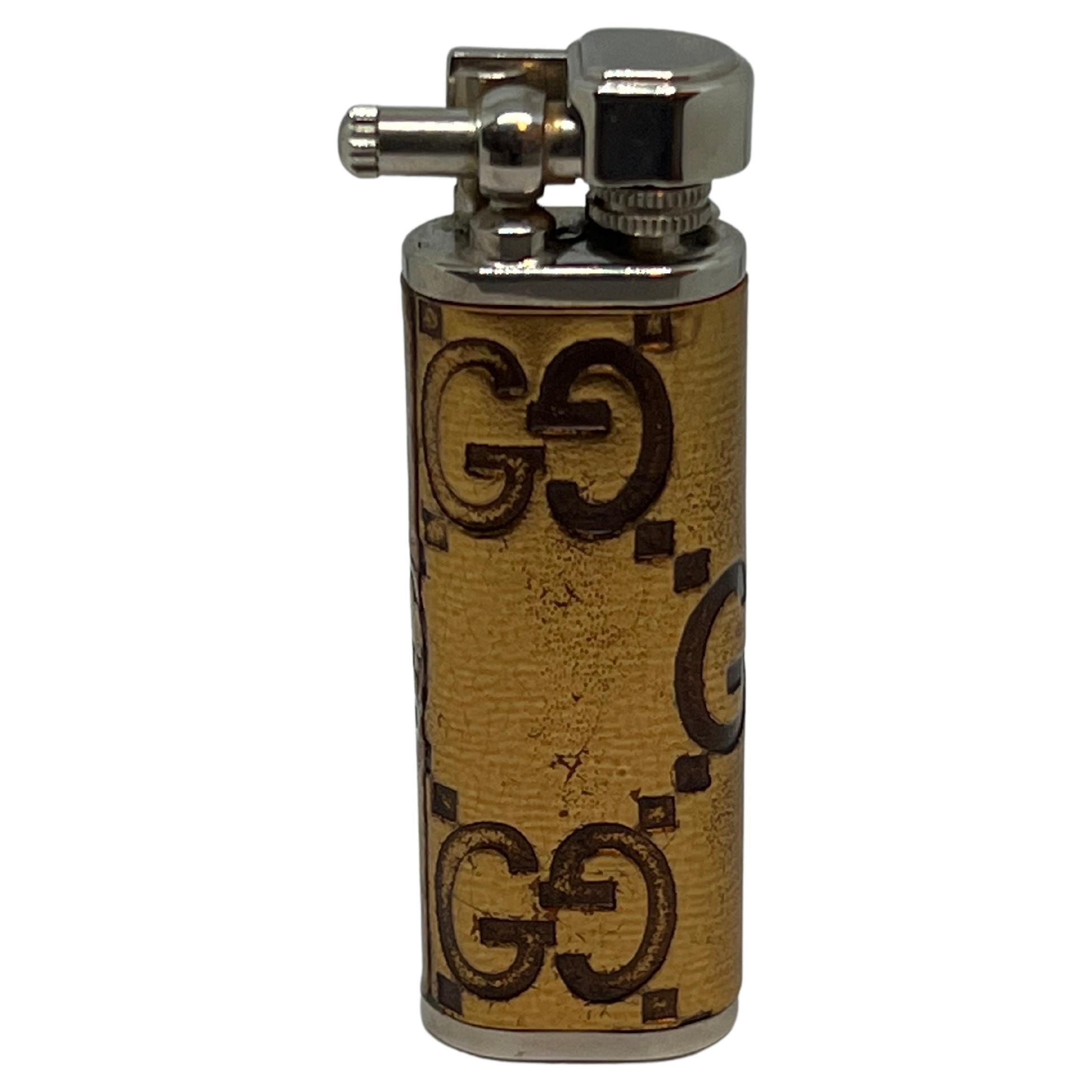 Retro & Vintage “Gucci” Gold Lather Lighter 80’s circa