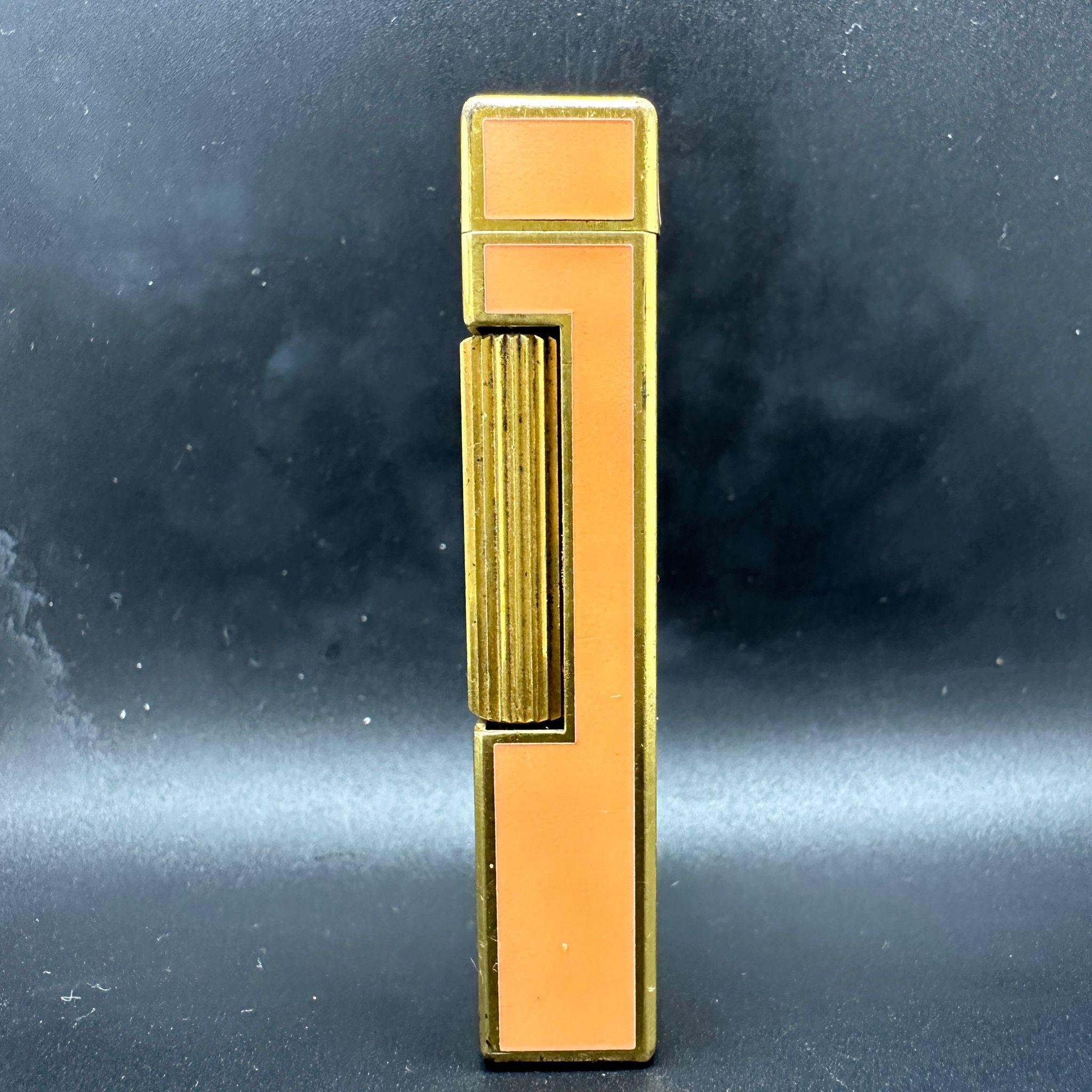 Retro Vintage Rare circa 1980 Dunhill Orange Lacquer & Gold Plated Lighter In Excellent Condition In New York, NY