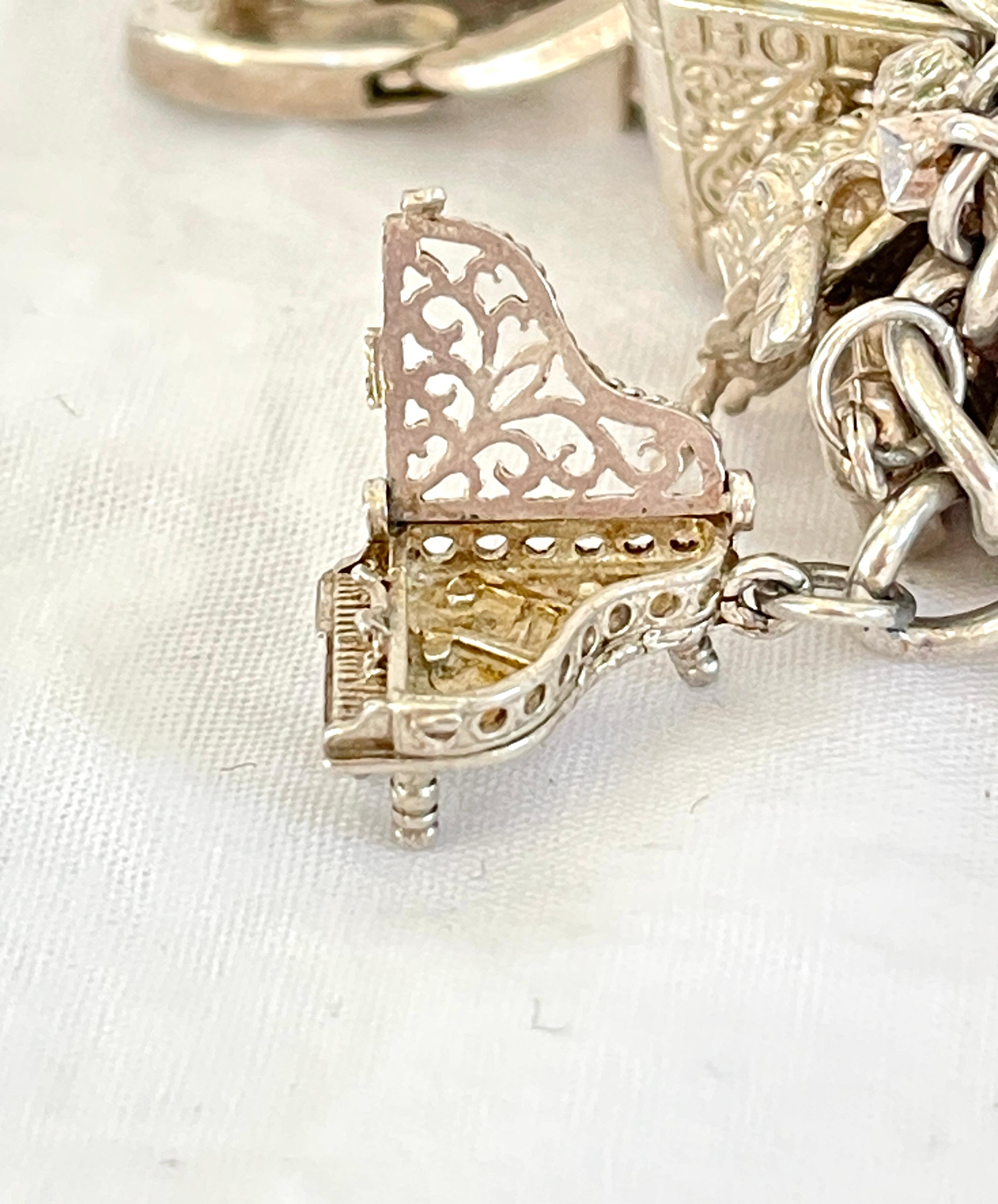 Retro Vintage Sterling Silver Charm Bracelet C1970s with Opening Charms 9