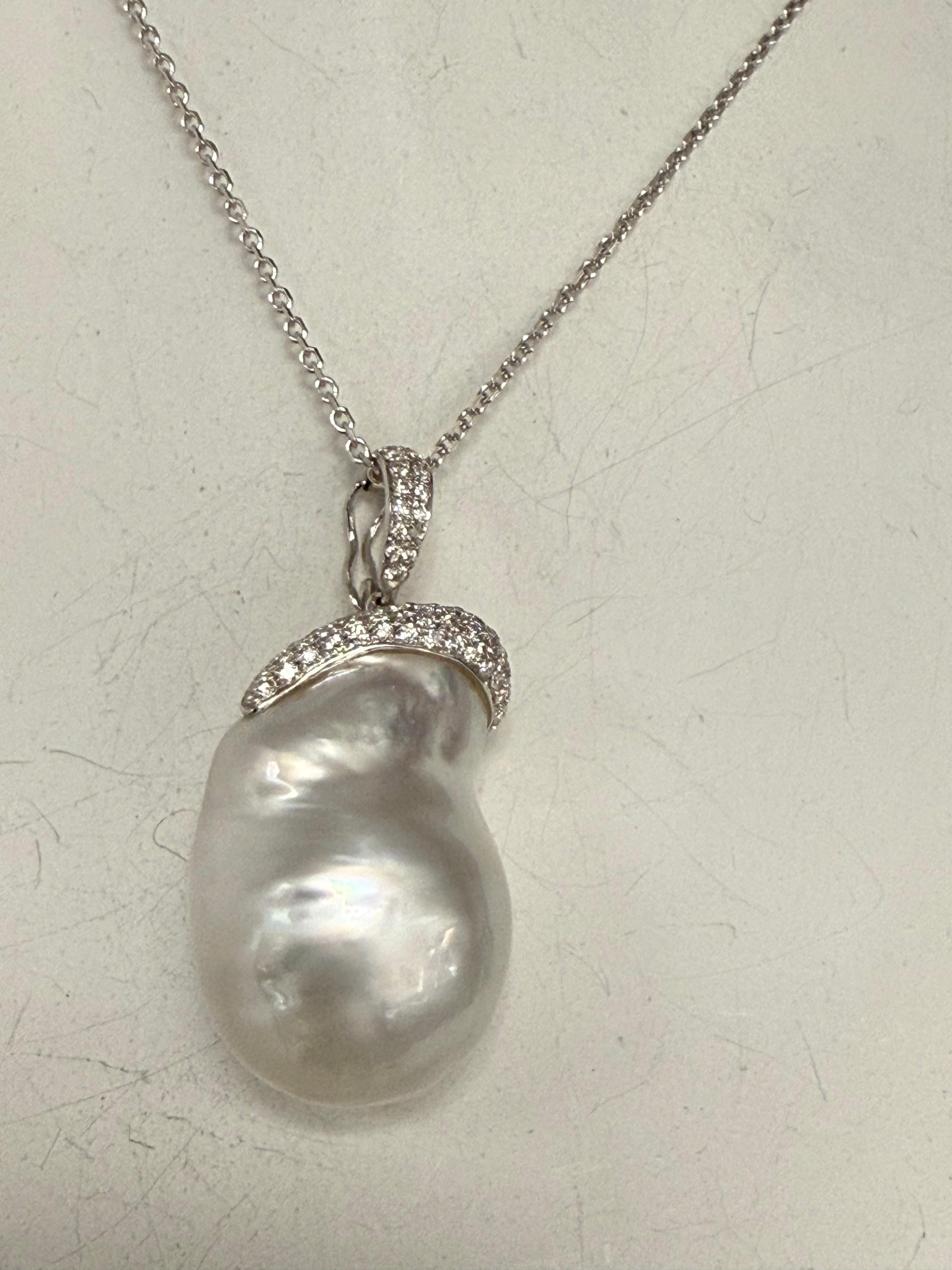 da uomo o donna Ciondolo con perle barocche australiane dei mari del sud e diamanti in oro bianco retrò in vendita