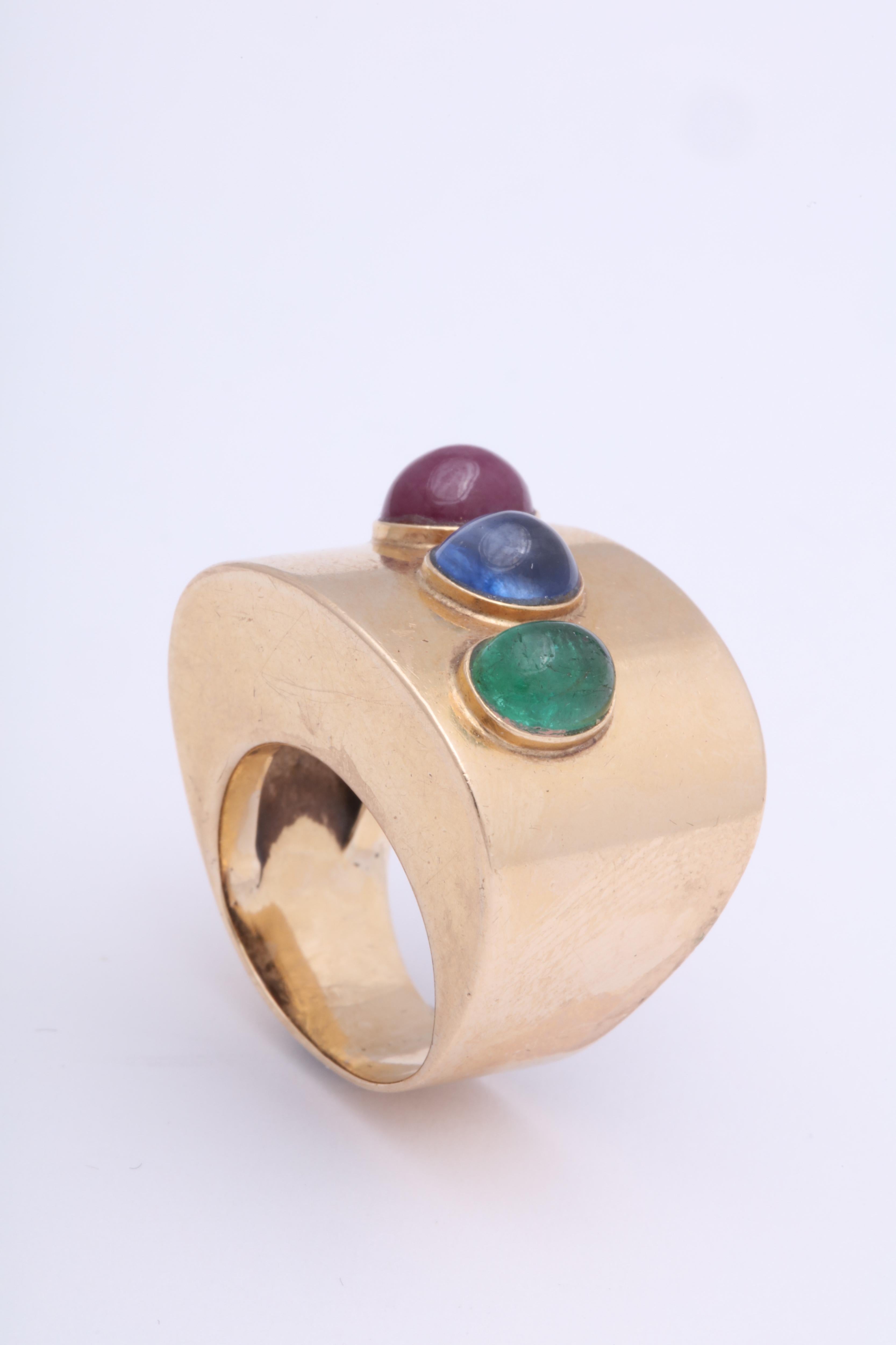Retro Wide Band with Cabochon Ruby, Sapphire and Emerald Ring For Sale 3