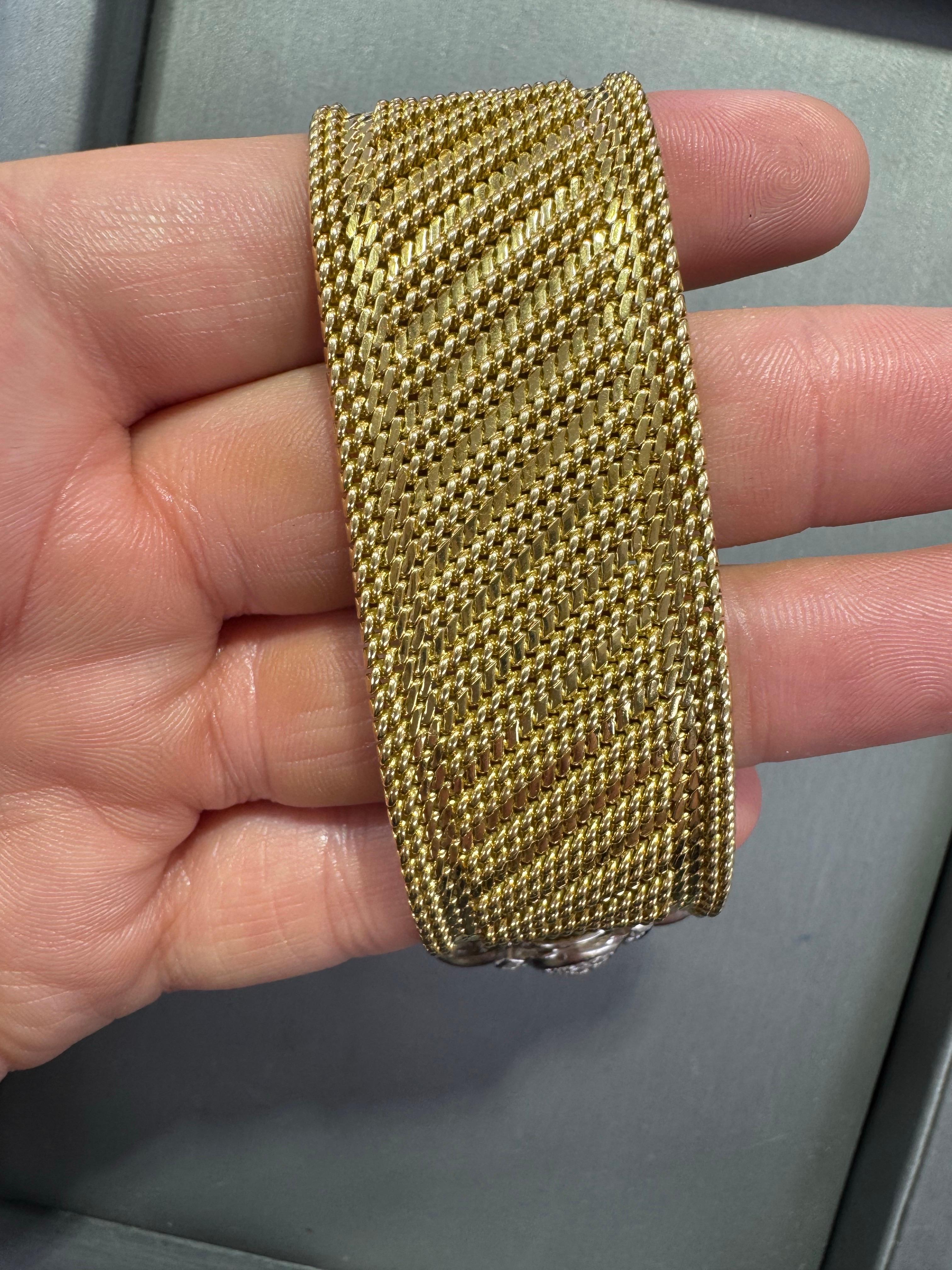 Pulsera retro con cierre de borla y hebilla ancha de diamantes 1,50 CTS Oro de 18 quilates 107,3 gramos en venta 9
