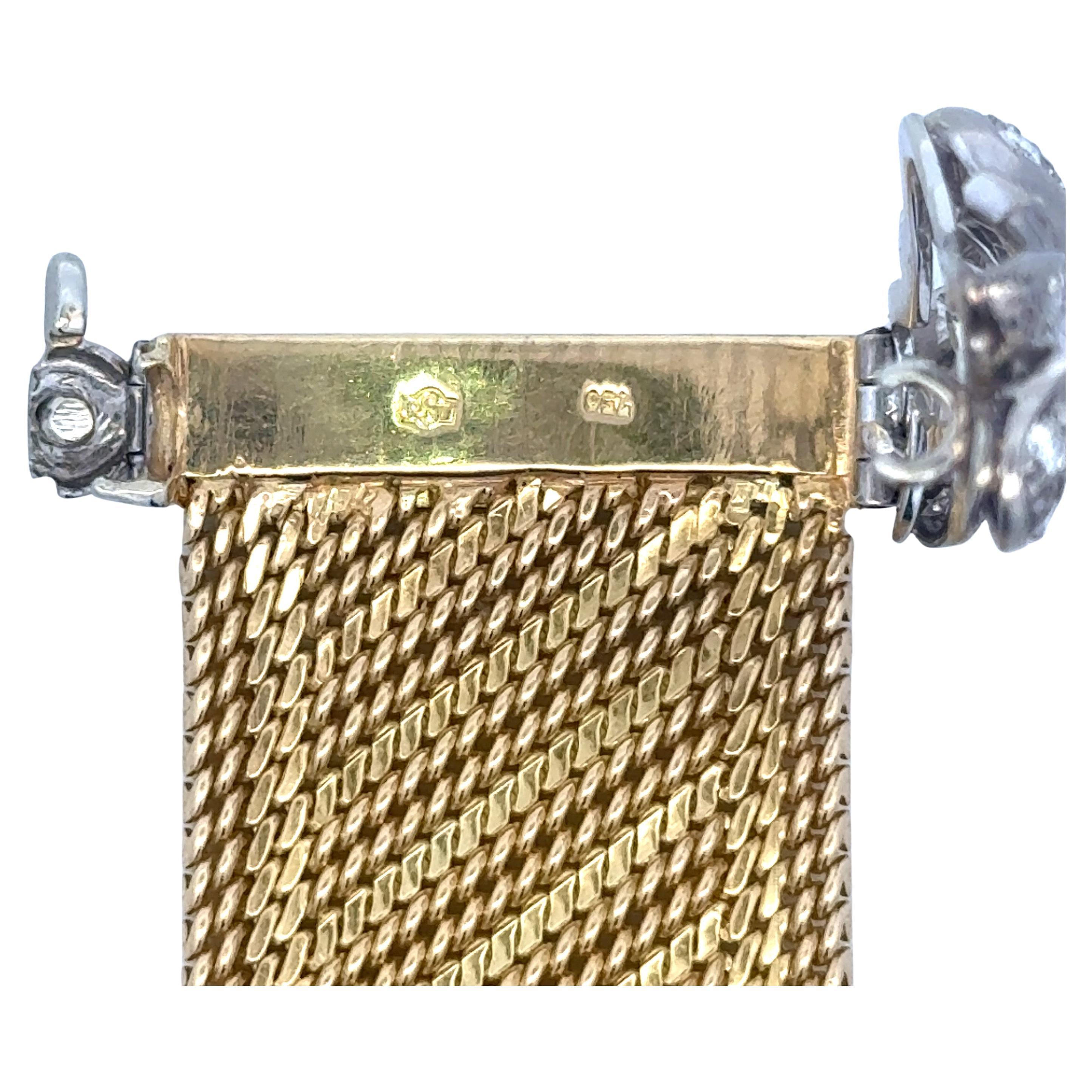 Pulsera retro con cierre de borla y hebilla ancha de diamantes 1,50 CTS Oro de 18 quilates 107,3 gramos en Excelente estado para la venta en New York, NY
