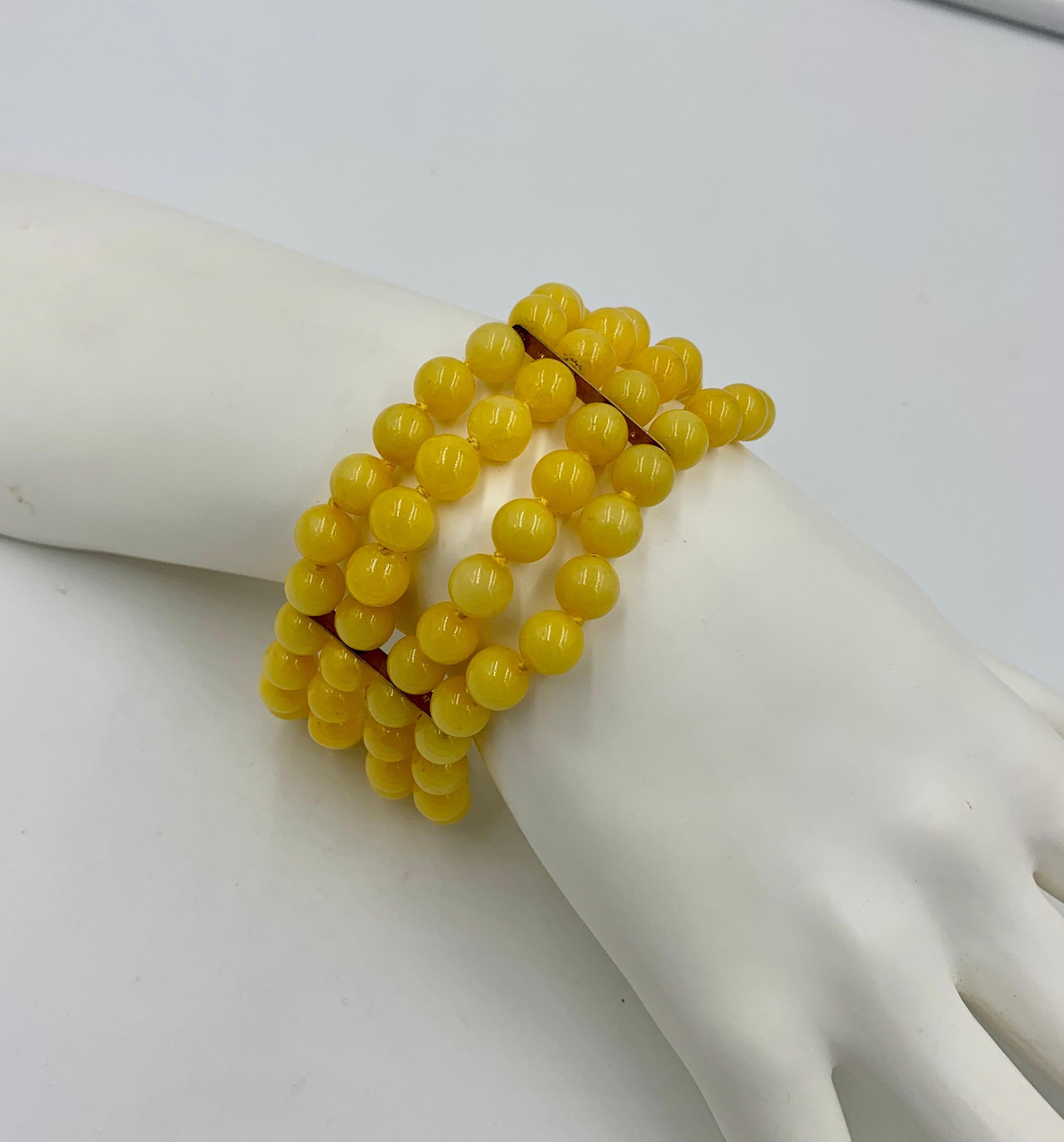 Retro Yellow Chalcedony Bracelet 4-Strand Beads In Good Condition For Sale In New York, NY