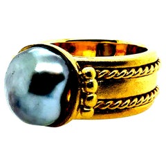Retro Yellow Gold Black Tahitian Baroque Pearl Statement Ring Circa 2000