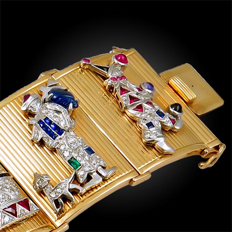 Art Deco Large Diamond Charms Retro Gold Bracelet For Sale 1