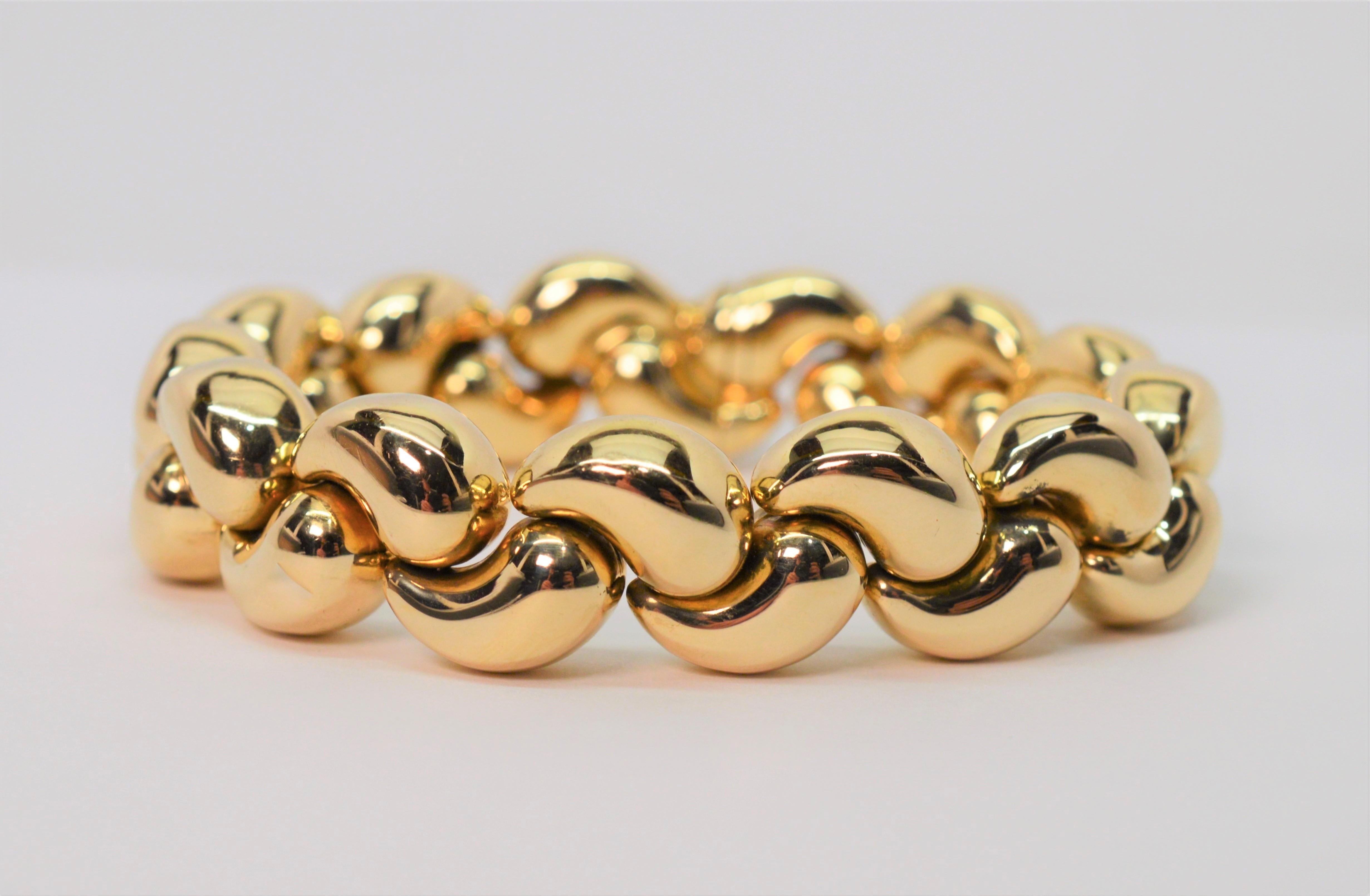 Retro Yellow Gold Puff Link Infinity Bracelet 5
