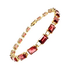 Retro Yellow Gold Reddish Garnet-Like Emerald Cut Tennis Bracelet