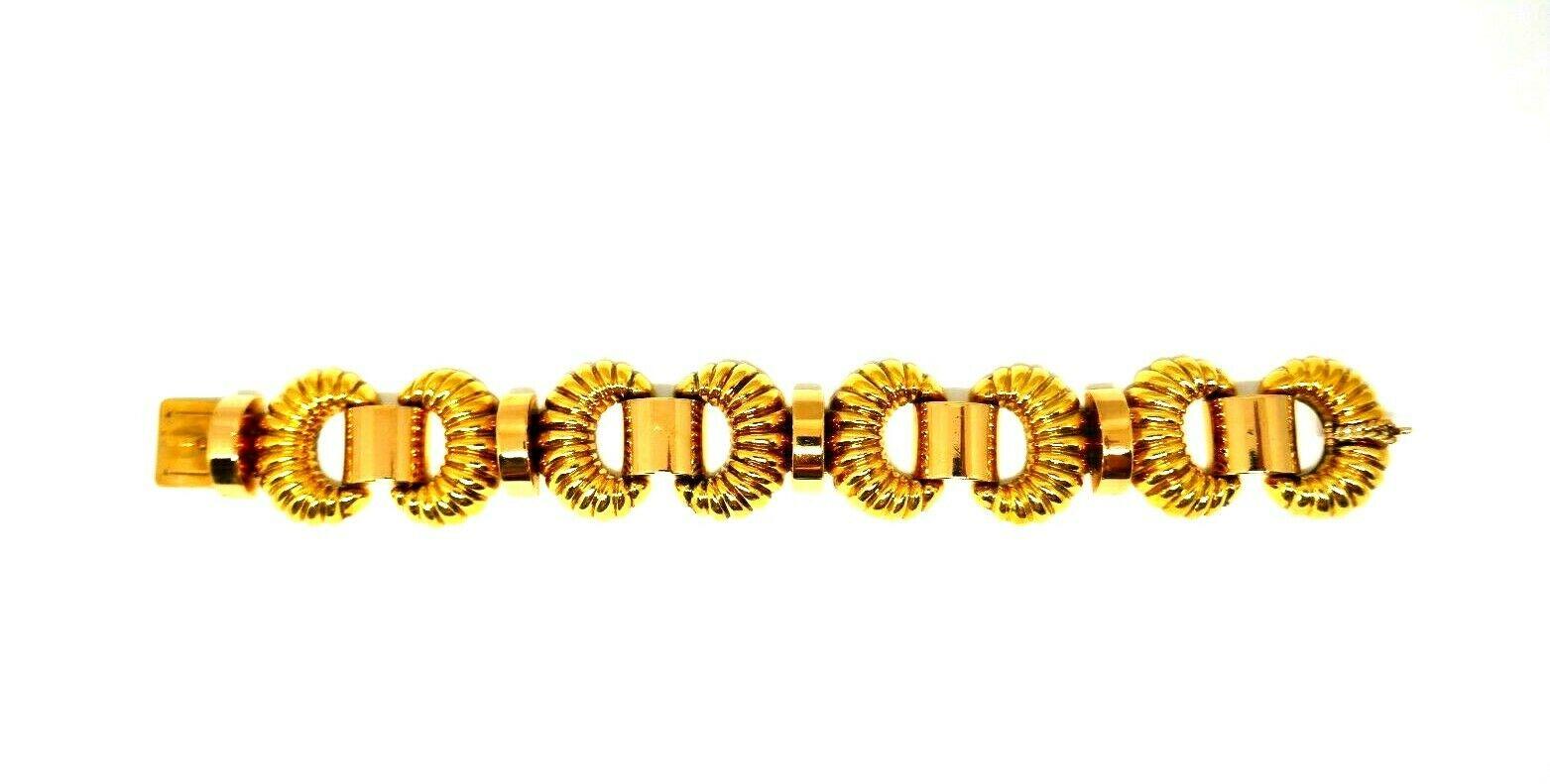 Retro Yellow Gold Rose Gold Link Bracelet In Excellent Condition In Beverly Hills, CA