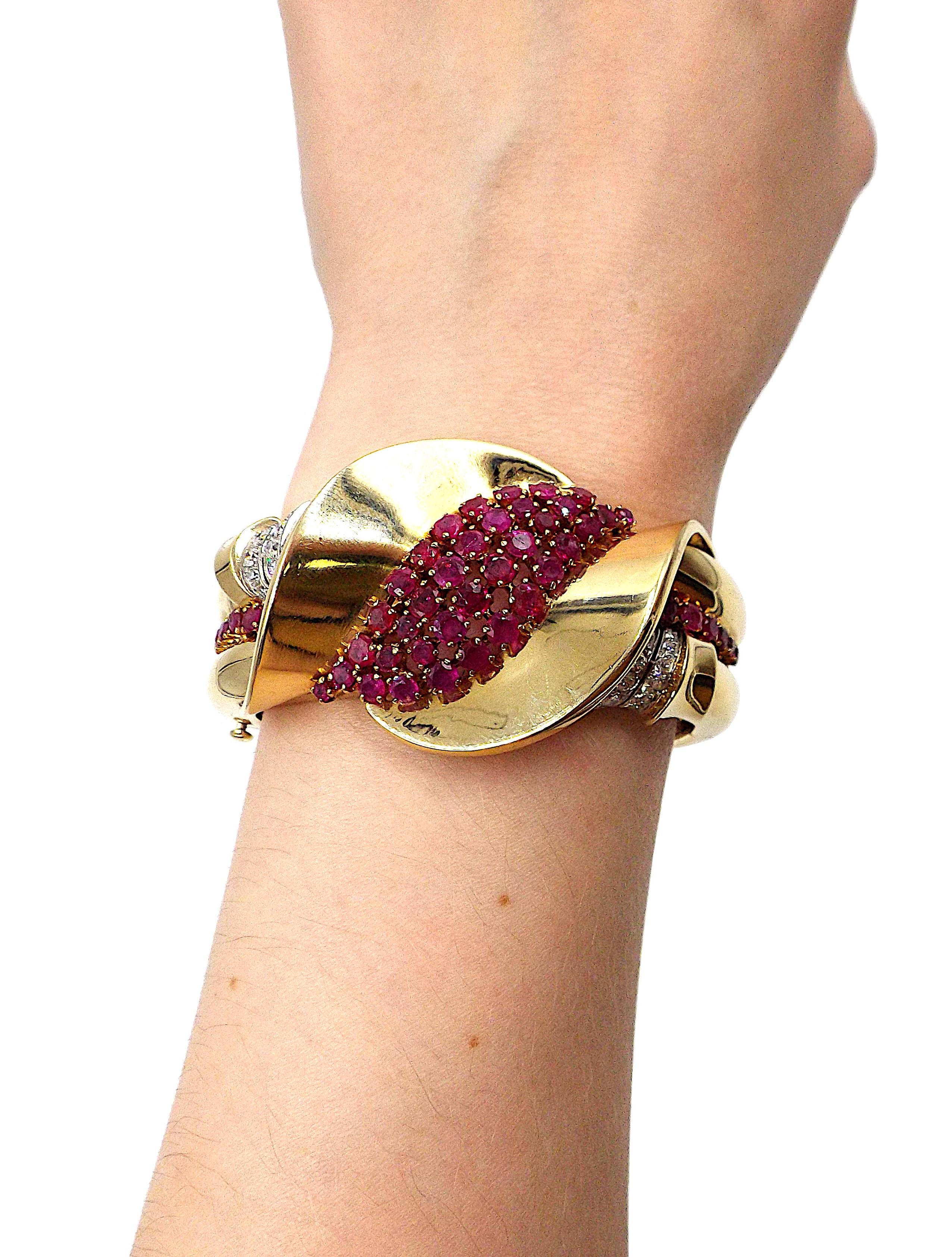 Women's Retro Yellow Gold Ruby Diamond Bangle Bracelet For Sale