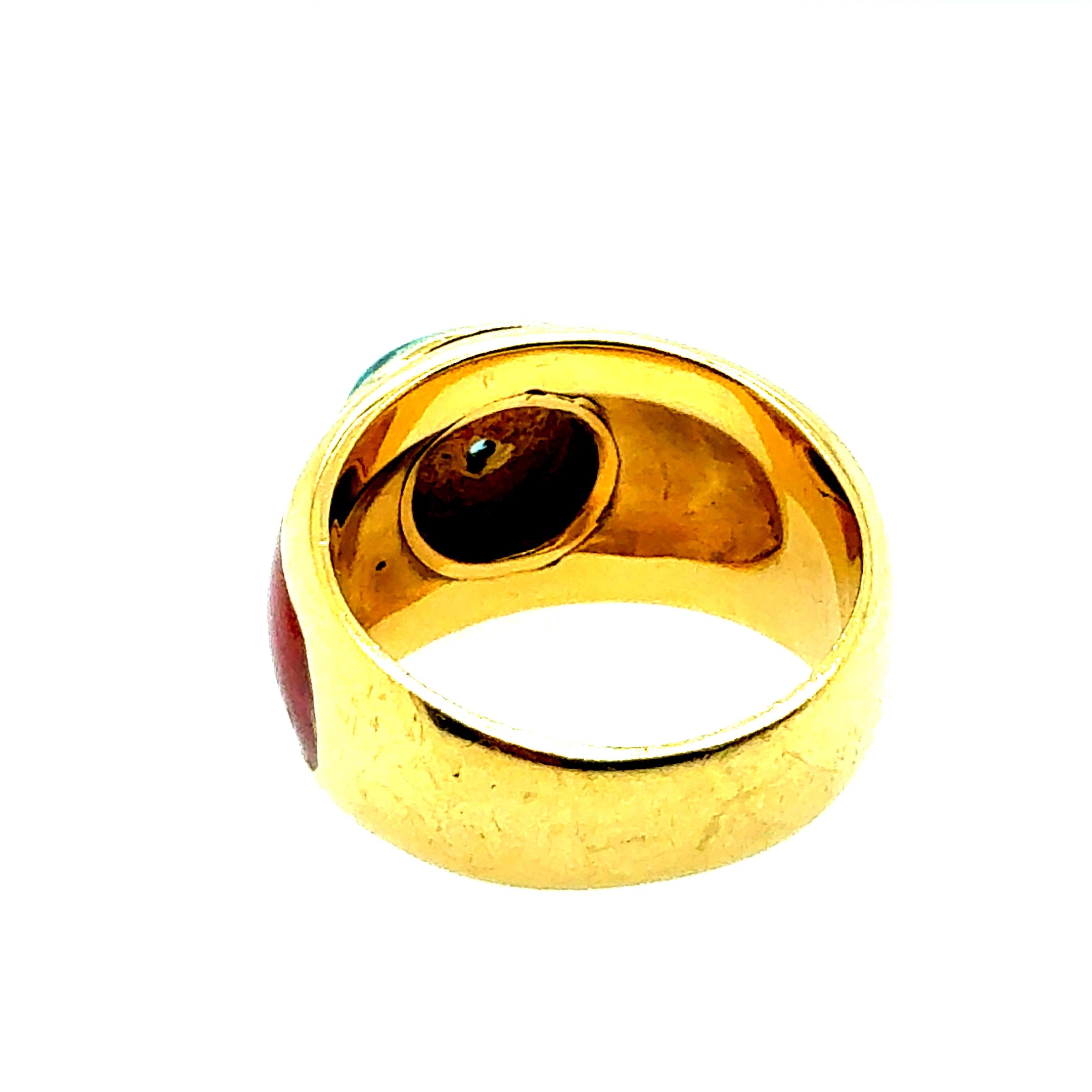 Retro Yellow Gold Tourmaline Cabochon with Caramel Enamel Statement Ring In Good Condition For Sale In Los Angeles, CA