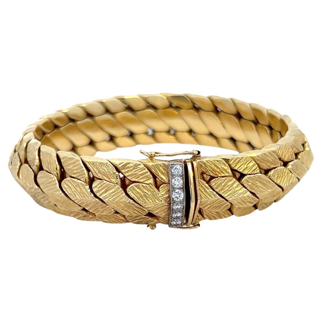 Solid Gold Woven Florentine Chain Diamond Bracelet Retro  For Sale