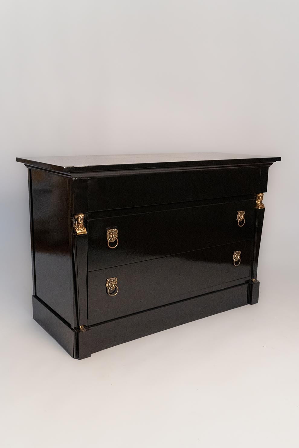 Lacquered Return of Egypt lacquered chest of drawers, 19th c. For Sale