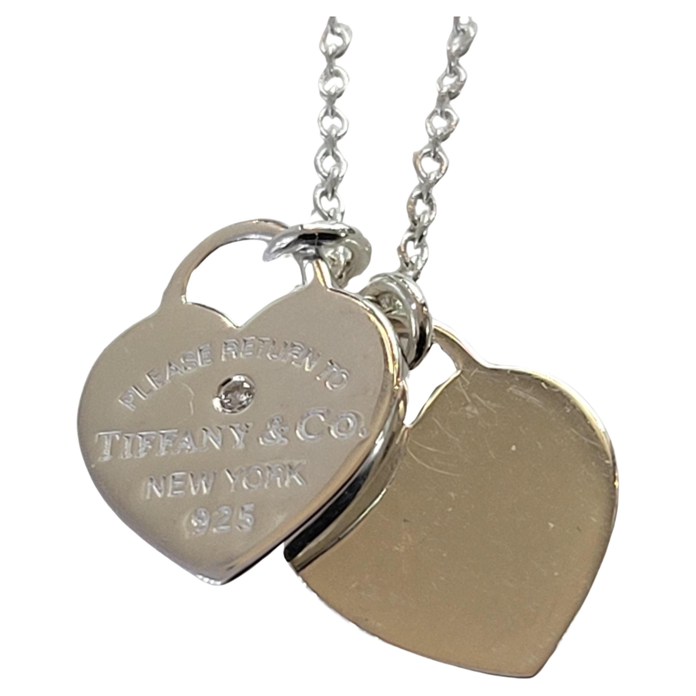 double heart tag pendant in silver