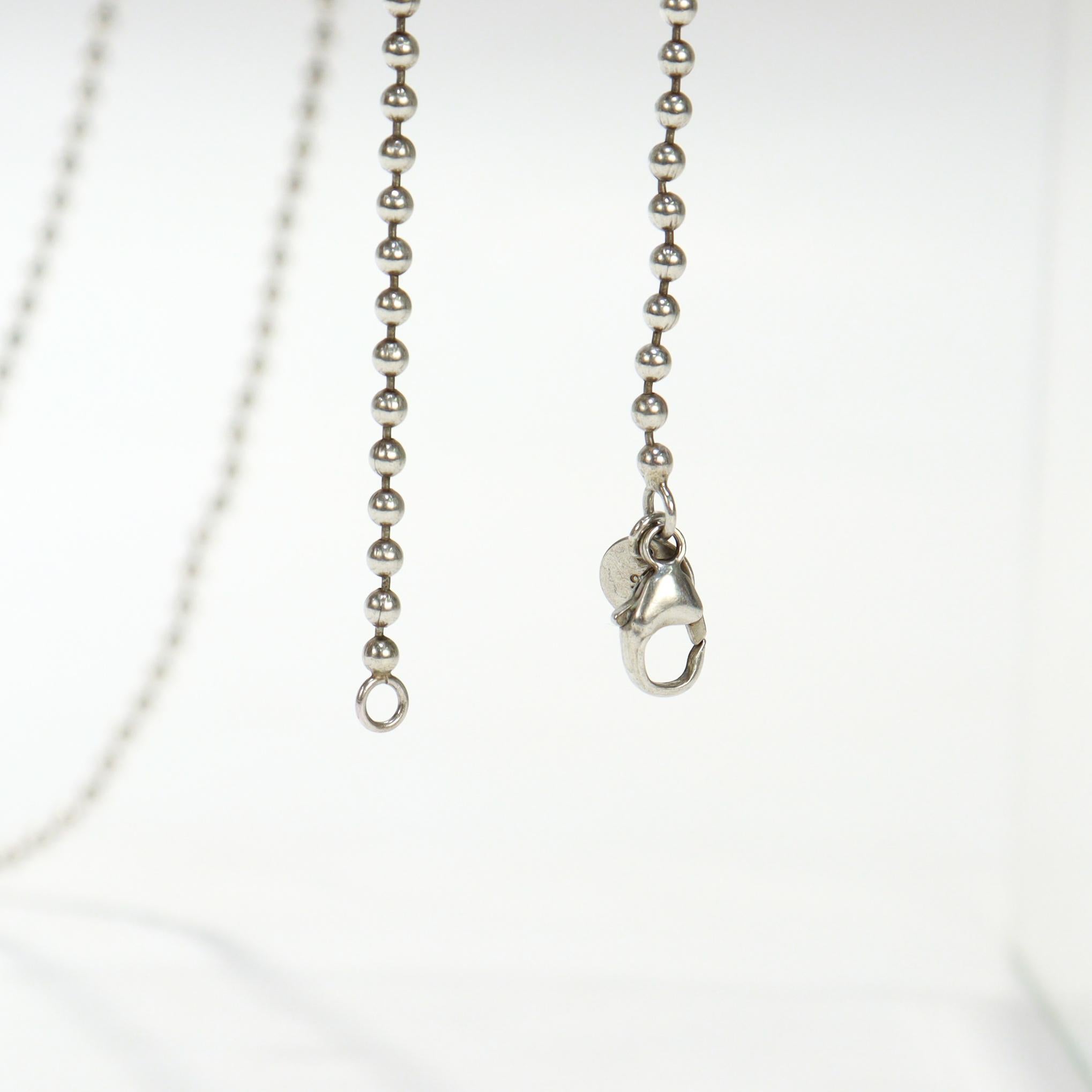 Volver a Collar con placa de identificación o cadena de corazón Tiffany de plata de ley y esmalte en venta 12