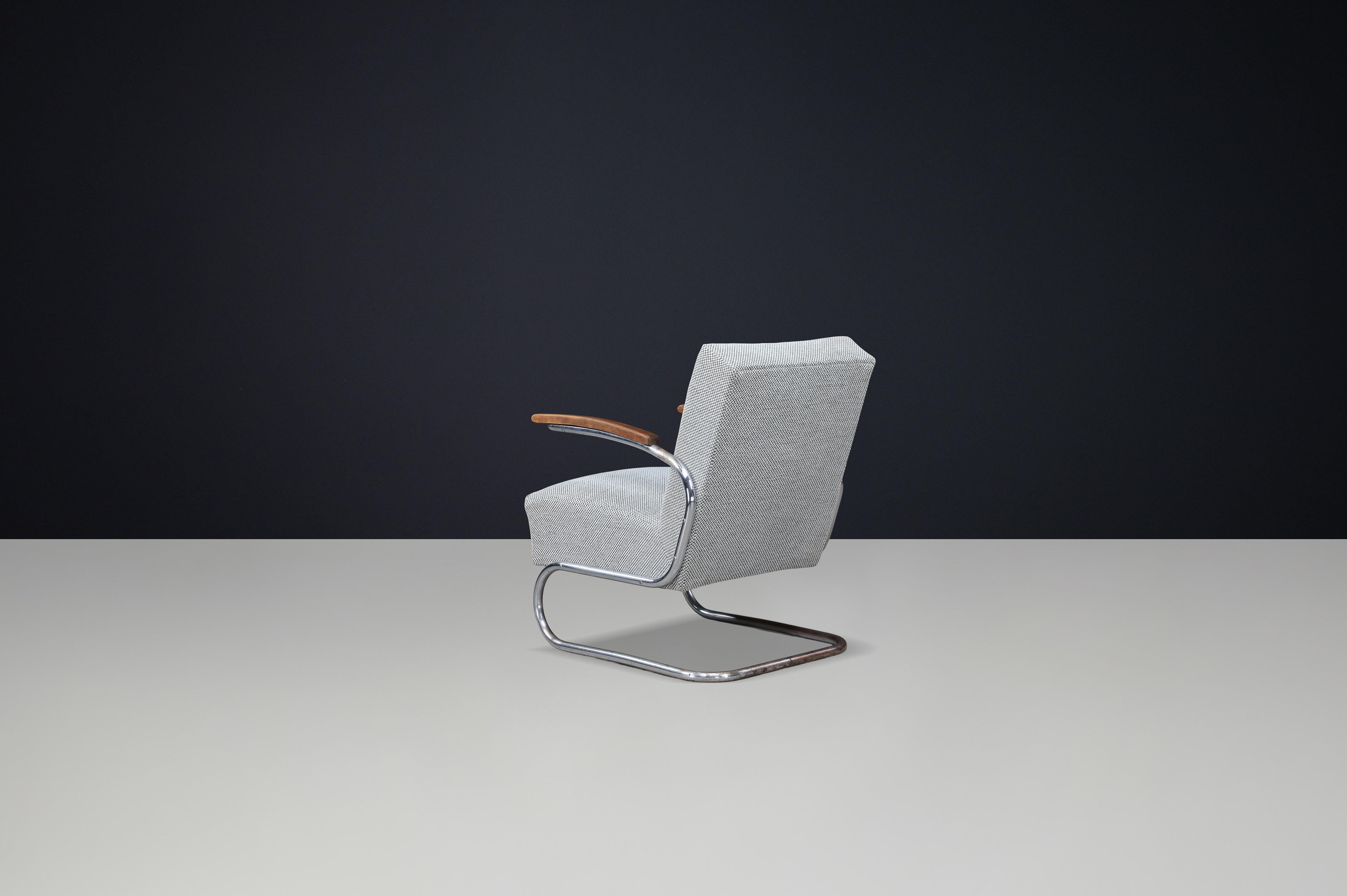 Sillón cantilever Bauhaus de acero tubular retapizado, Thonet, años 30 en Bueno estado para la venta en Almelo, NL