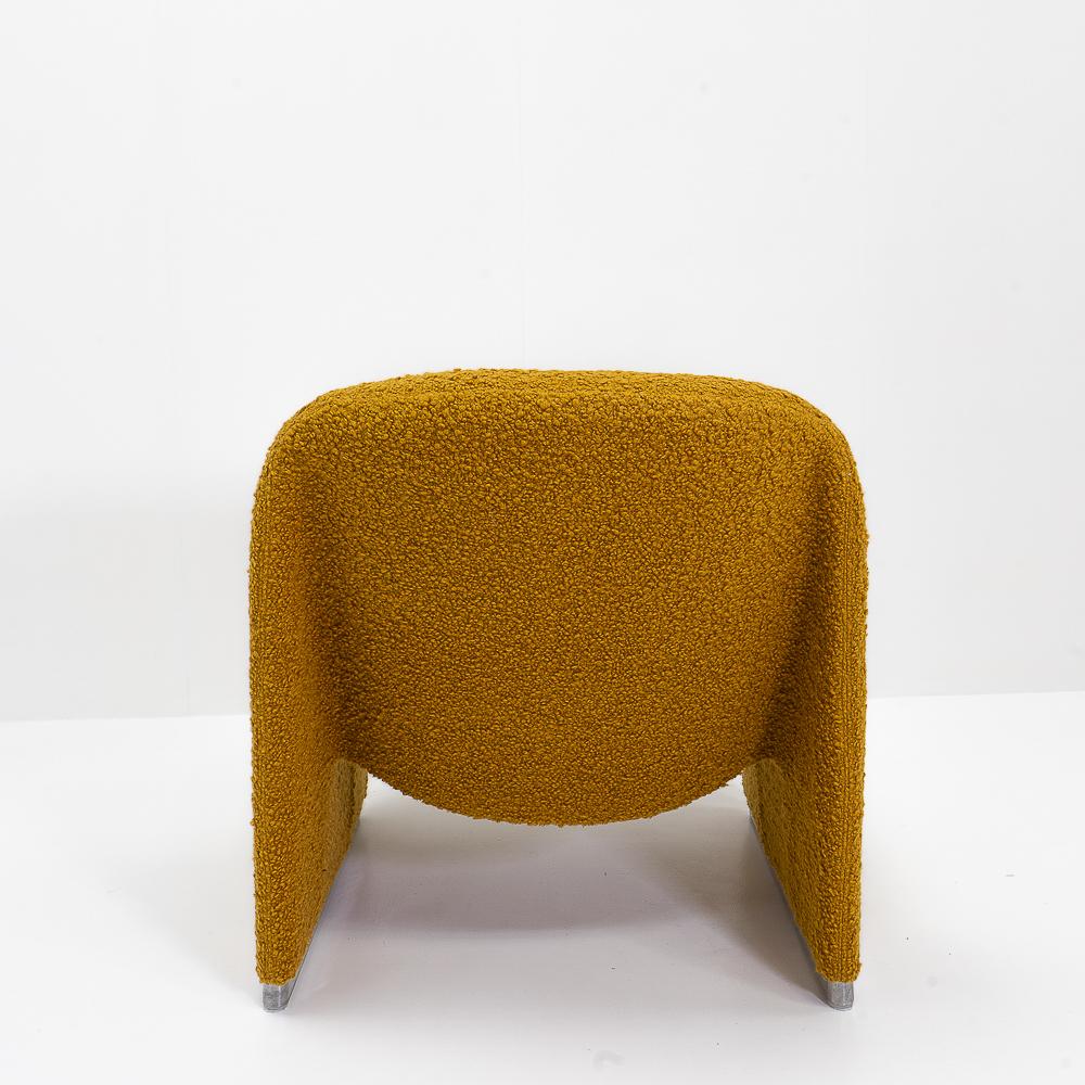 Reupholstered Bouclé Alky Chairs by Giancarlo Piretti for Castelli, Italy, 1970s In Good Condition In Renens, CH
