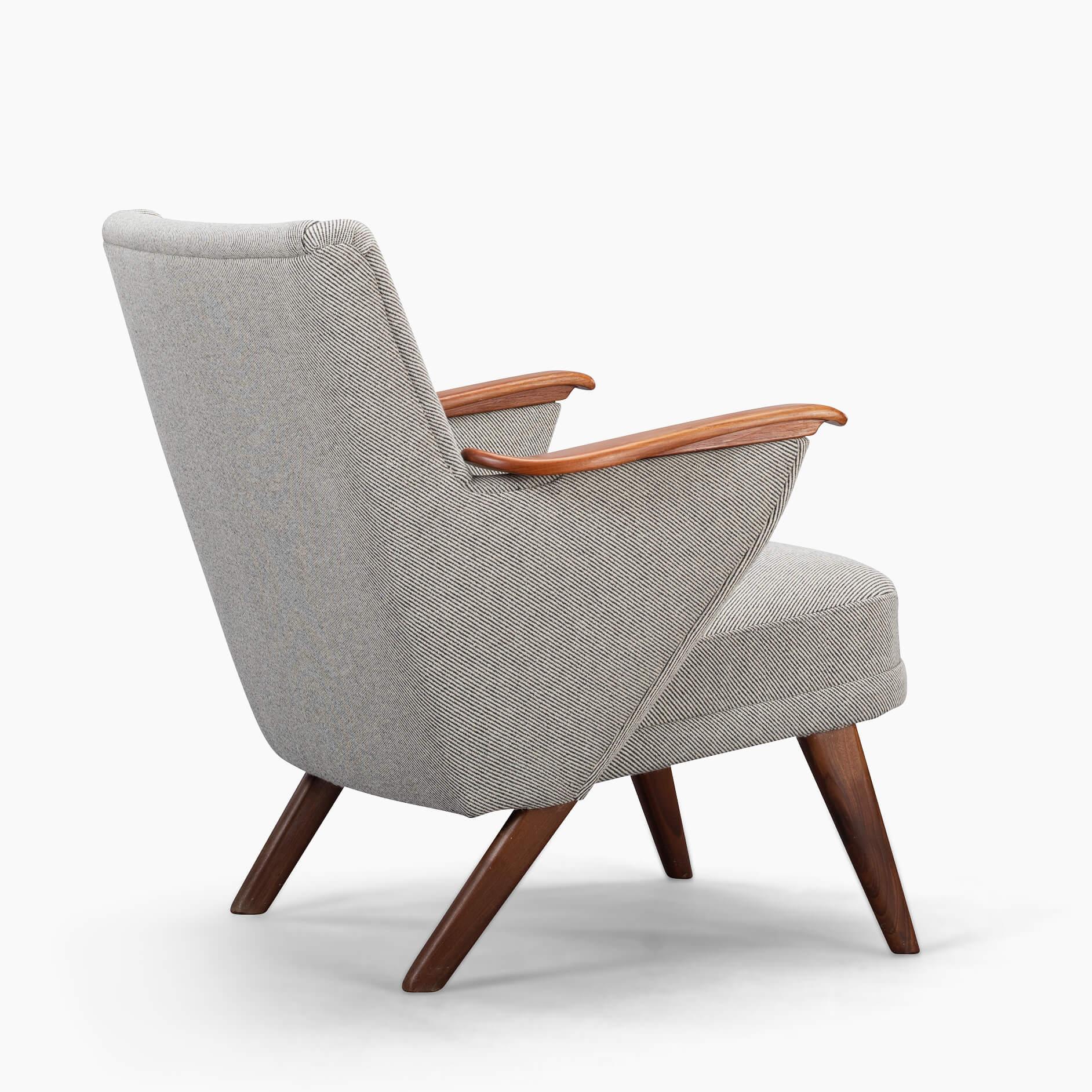 Neu gepolsterter dänischer Easy Chair von Johannes Andersen für CFC Silkeborg, 1960er Jahre im Zustand „Gut“ im Angebot in Elshout, NL