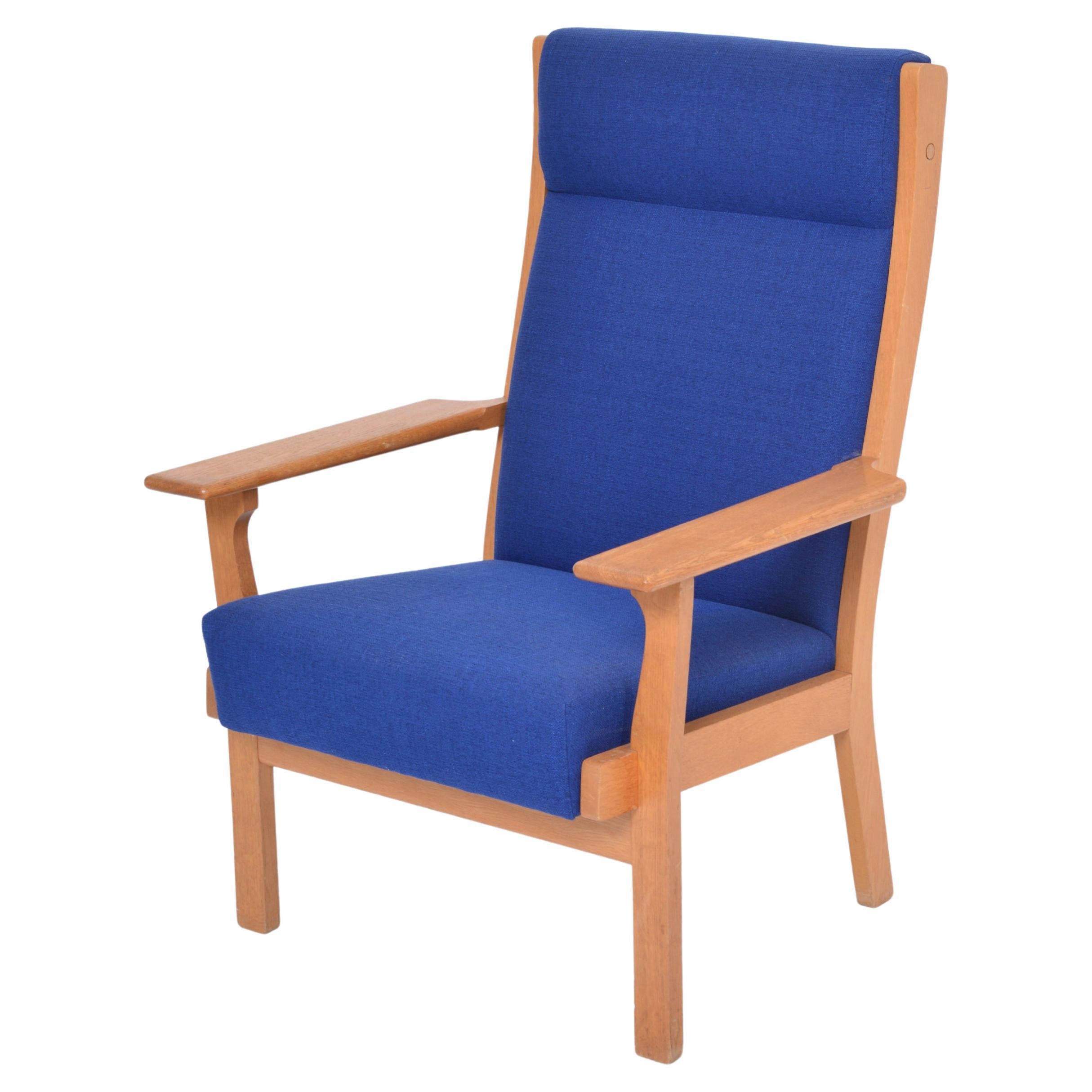 Neu gepolsterter dänischer Stuhl der Jahrhundertmitte GE 181 a von Hans Wegner für GETAMA