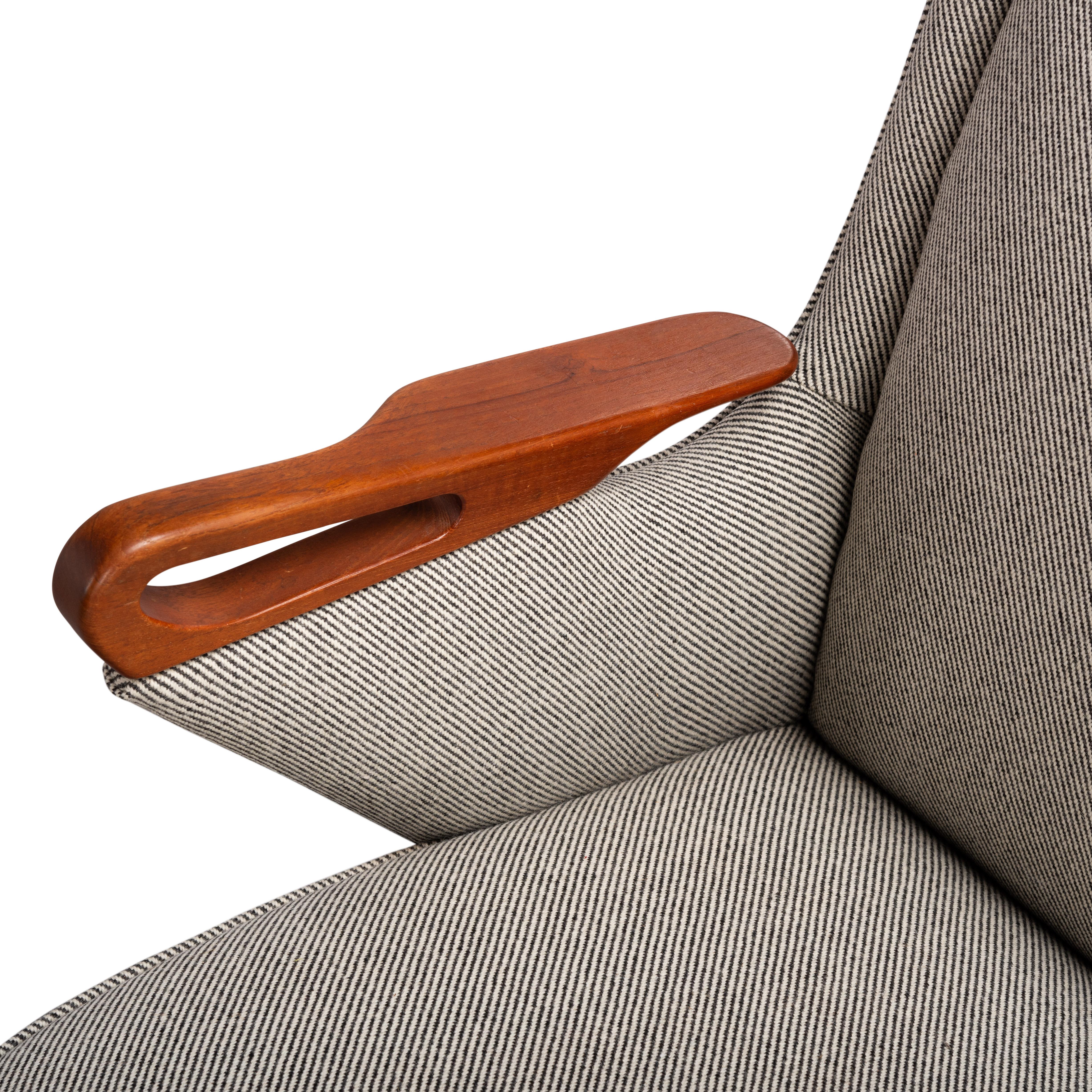 Reupholstered Ecru 2-Seat Sofa No. Cfb52 by Christen Findahl Brodersen, 1950 5