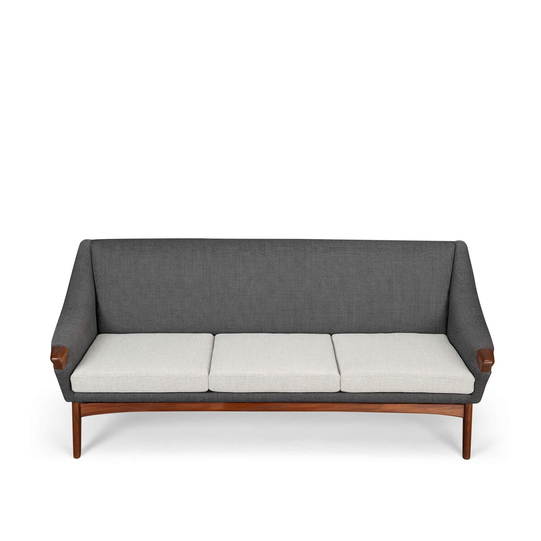Reupholstered Grey 3-Seat Sofa by Johannes Andersen for CFC Silkeborg, 1960s For Sale 1