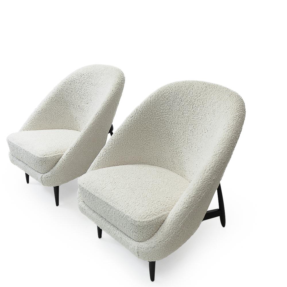 Mid-Century Modern Reupholstered in Bouclé Theo Ruth “115” Lounge Chairs for Artifort, 1950s