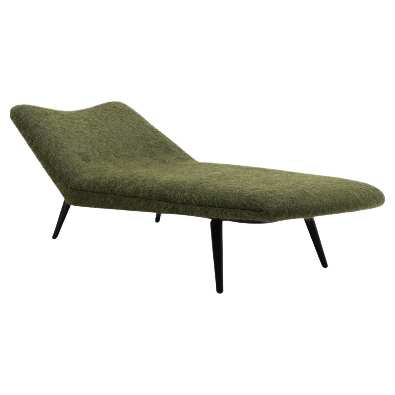 Reupholstered in Pierre Frey Yeti - Daybed by Theo Ruth for Artifort, 1950s