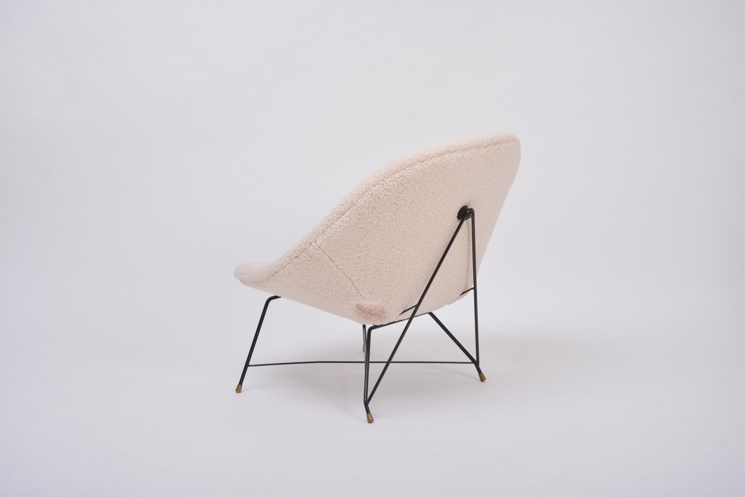 20th Century Reupholstered Italian Mid-Century Modern Chair by Augusto Bozzi for Saporiti