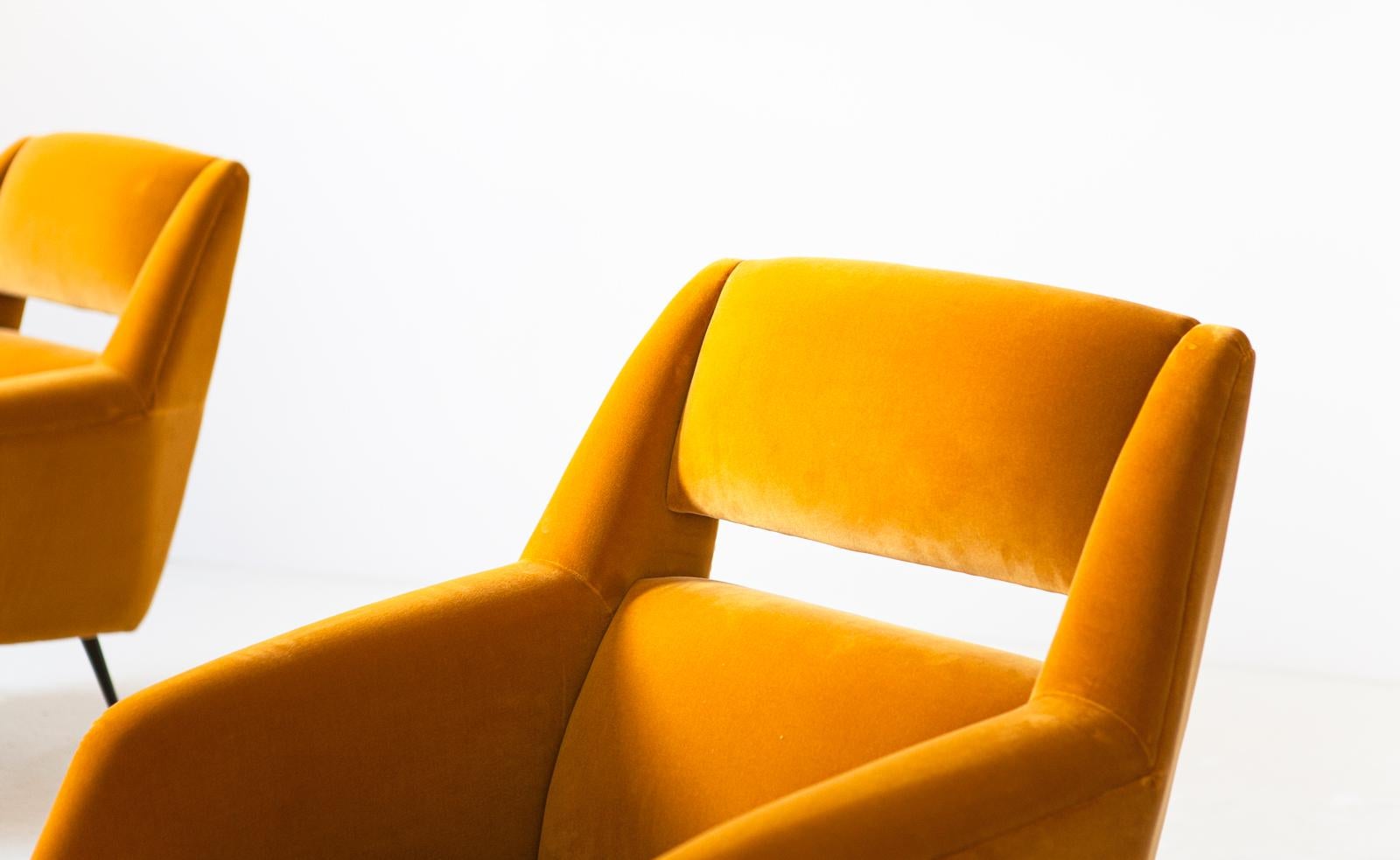 Reupholstered Italian Senape Yellow Velvet Lounge Chairs by Gigi Radice 3