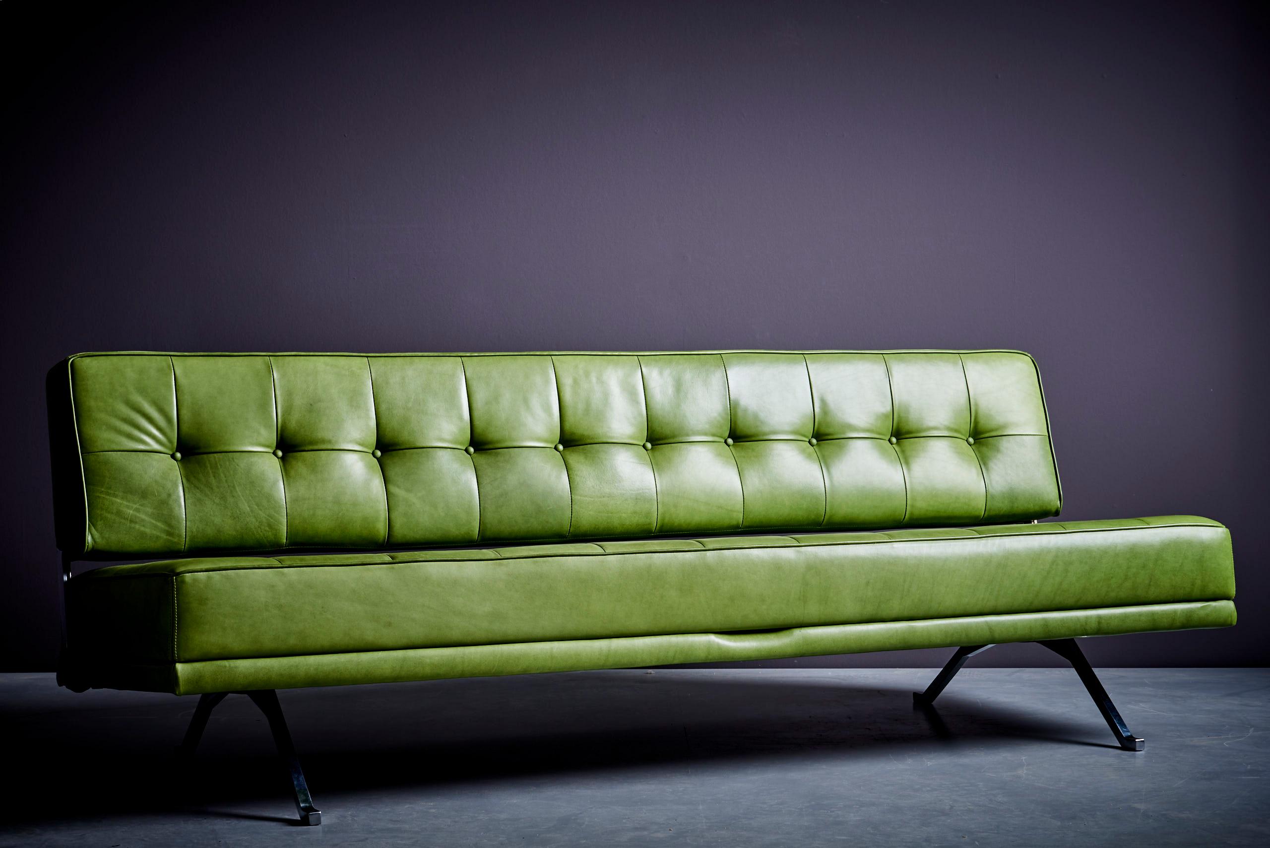 Steel Reupholstered Johannes Spalt Sofa Daybed for Wittmann, 1960s in green leather  For Sale