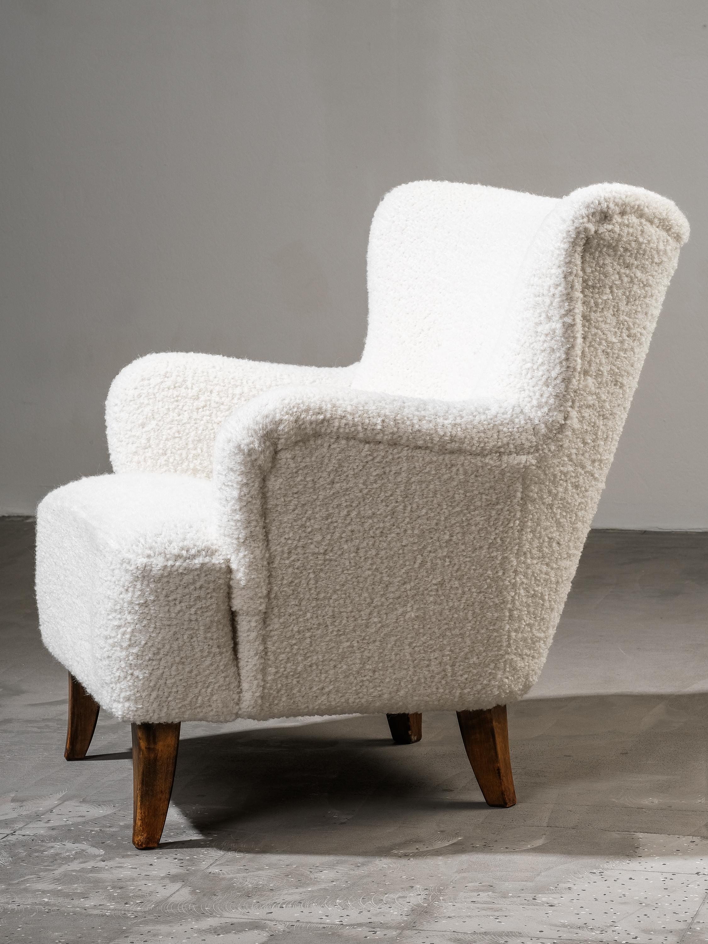Sillón 'Laila' retapizado de Ilmari Lappalainen para Asko, Finlandia, años 50 Finlandés en venta