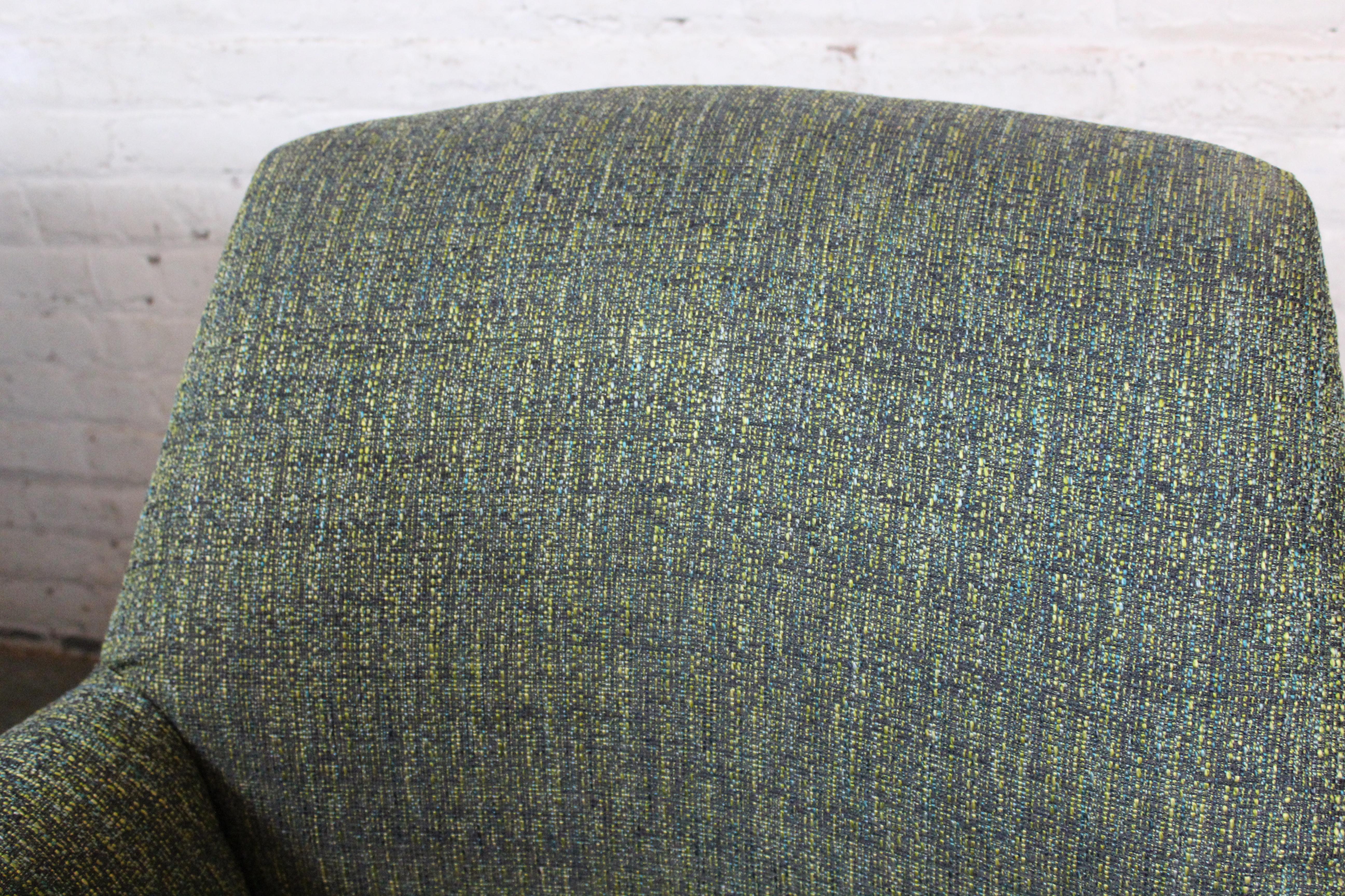 Reupholstered Mid-Century Italian Lounge Chairs by La Permanente Mobli For Sale 4