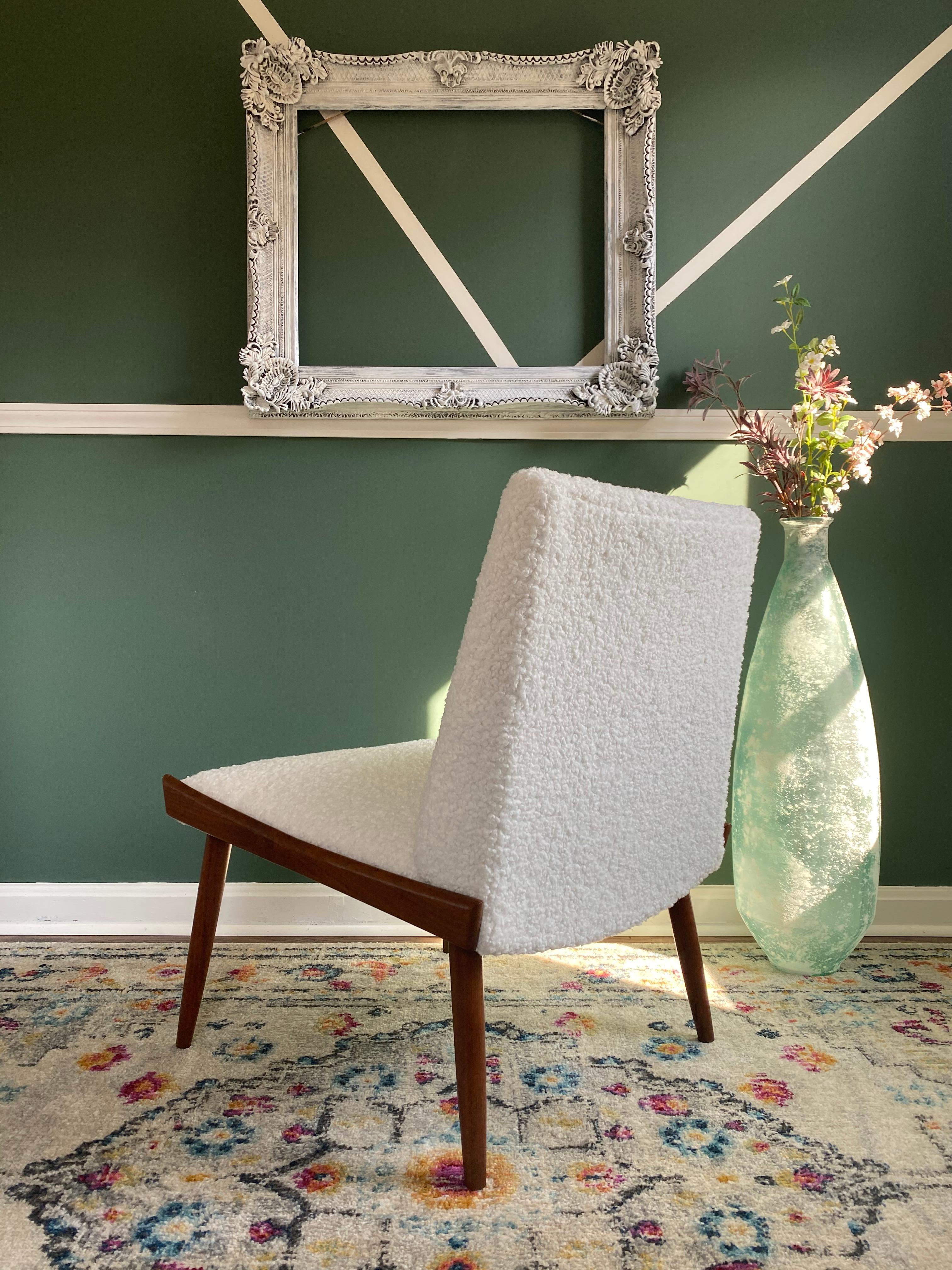 Fabric Reupholstered Mid-Century Modern McCobb Style Kroehler Slipper Chair