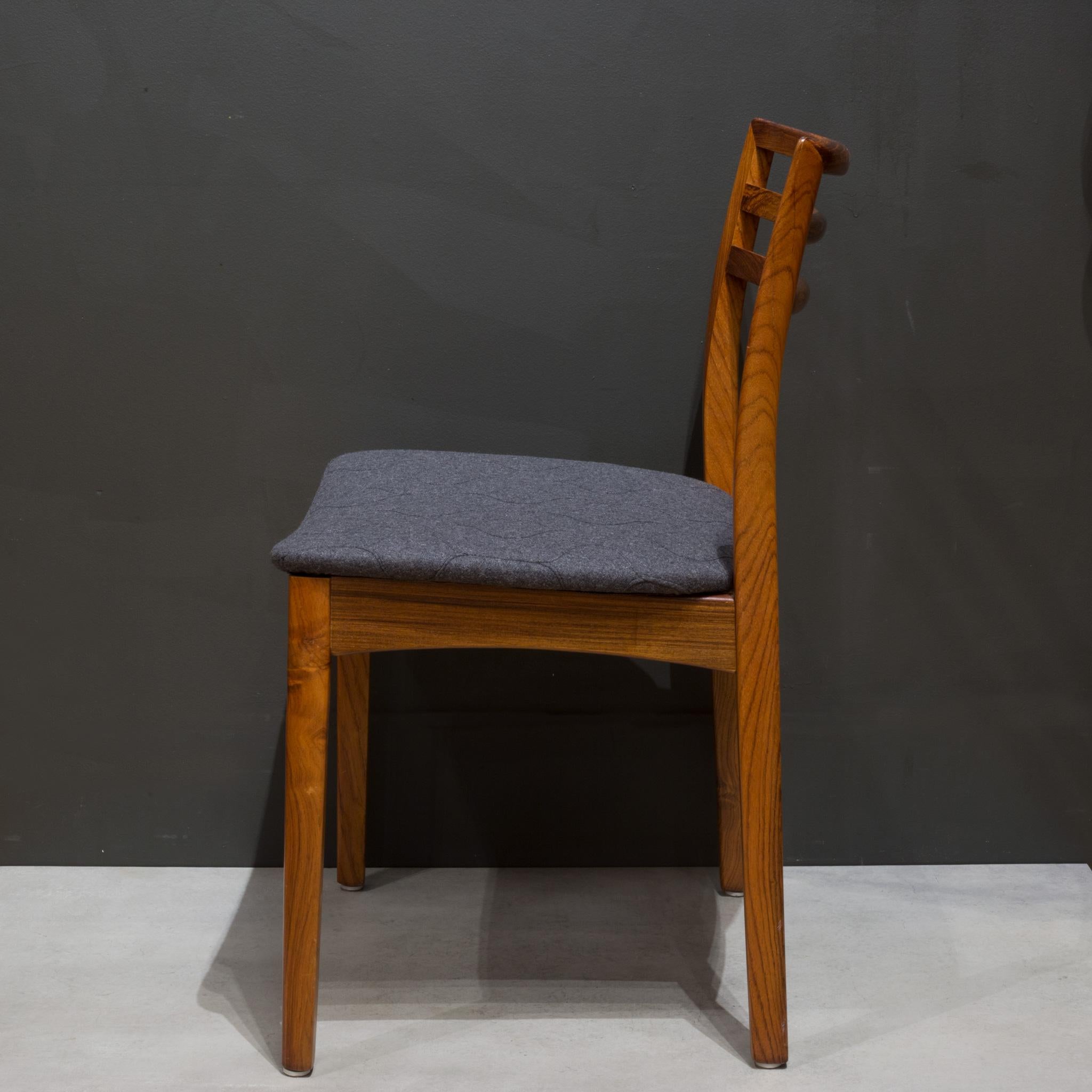 Reupholstered Mid-Century Rosewood Dining Chairs, C.1970 For Sale 6