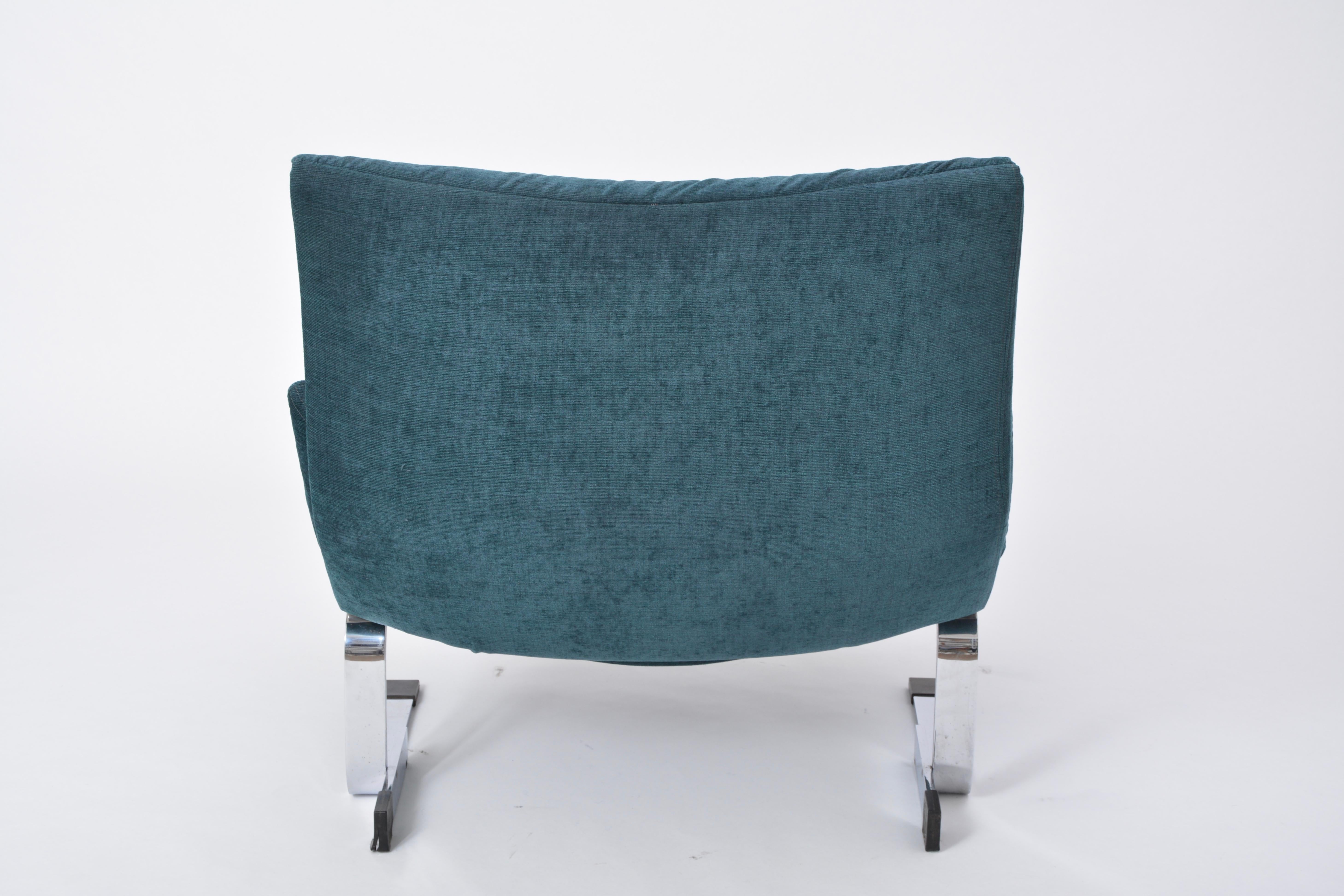 Italian Reupholstered Post Modern Onda lounge chair by Giovanni Offredi for Saporiti