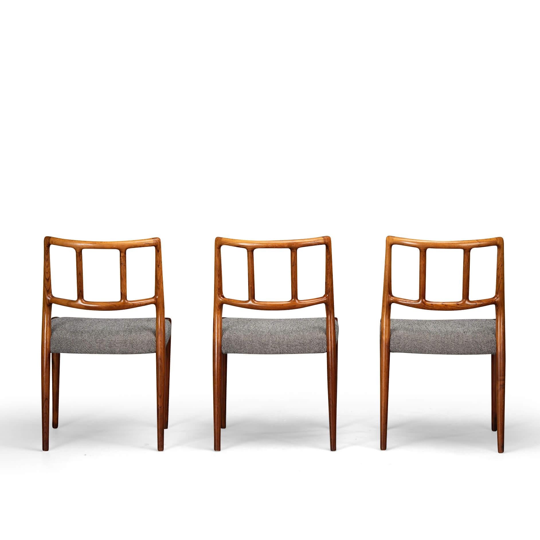 Reupholstered Rosewood Dining Chair by Johannes Andersen for Uldum, Set of 6 For Sale 7
