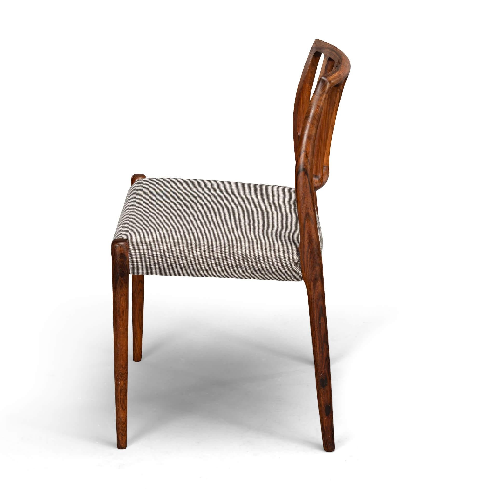 Reupholstered Rosewood Model 83 Niels O. Moller Dining Chairs, Set of 5 For Sale 12