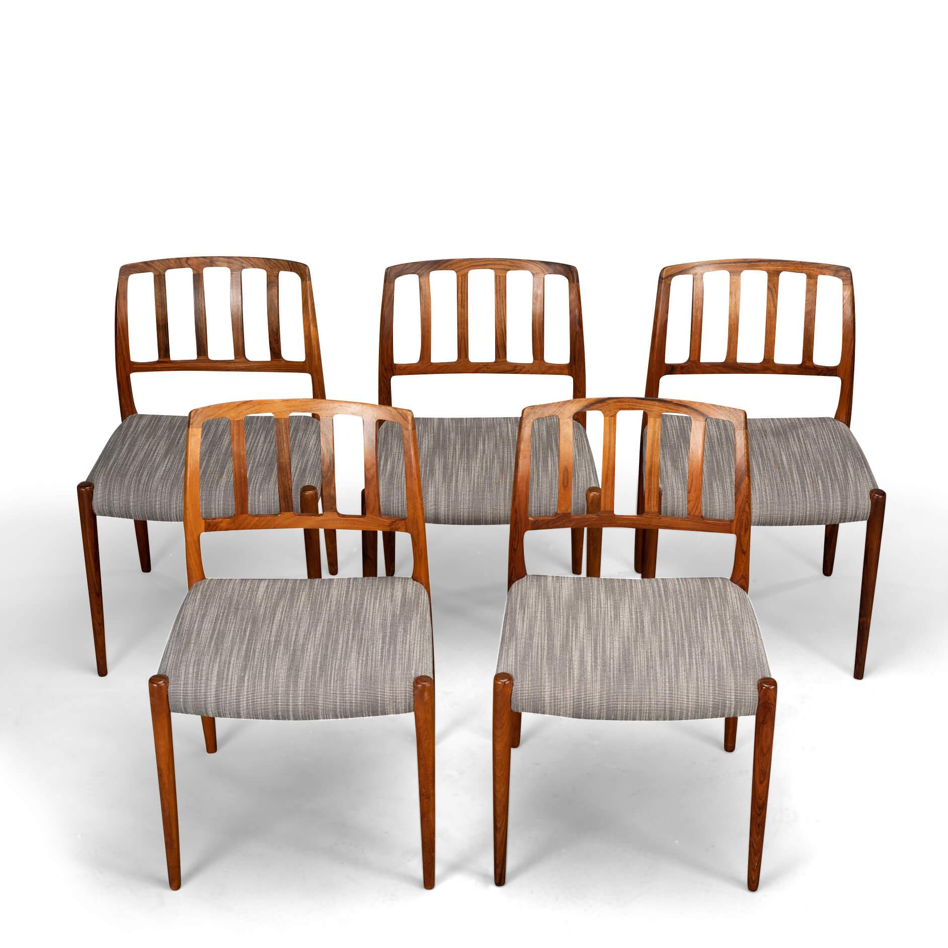 Mid-Century Modern Reupholstered Rosewood Model 83 Niels O. Moller Dining Chairs, Set of 5 For Sale