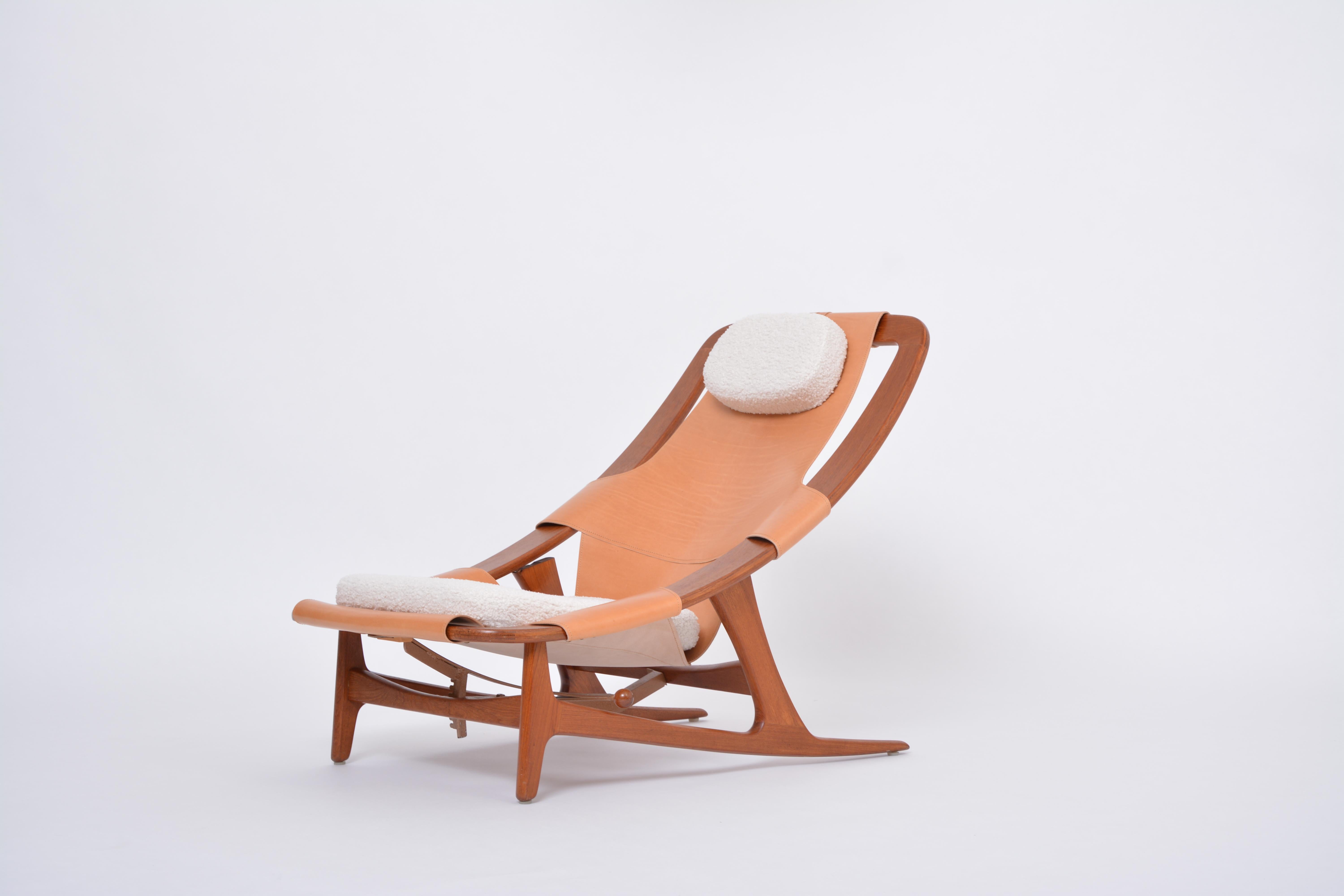 Norwegian Reupholstered Scandinavian 'Holmenkollen' Lounge Chair by Arne Tideman Ruud For Sale