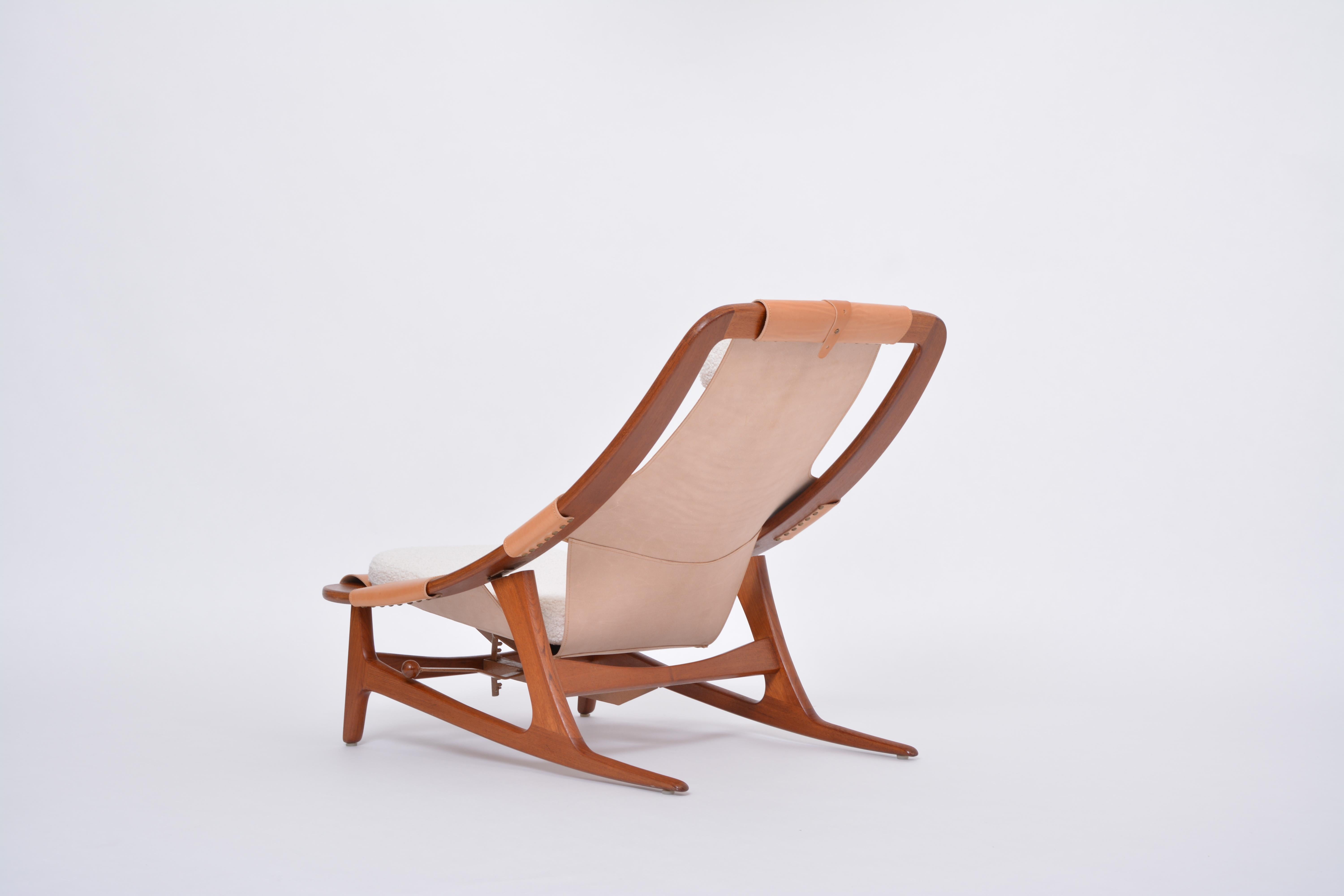 Milieu du XXe siècle Le fauteuil de salon scandinave Holmenkollen retapissé par Arne Tideman Ruud  en vente