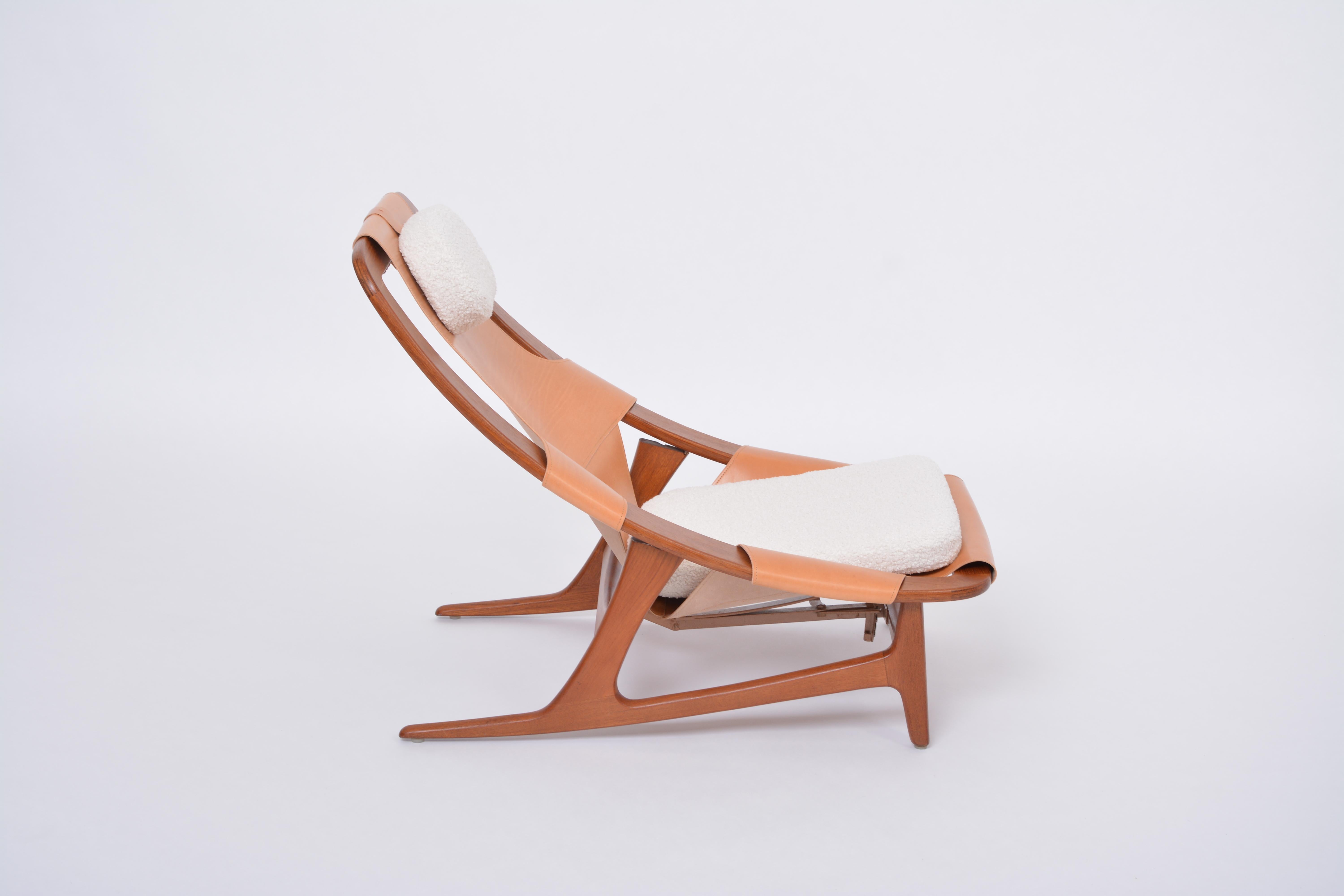 Le fauteuil de salon scandinave Holmenkollen retapissé par Arne Tideman Ruud  en vente 1