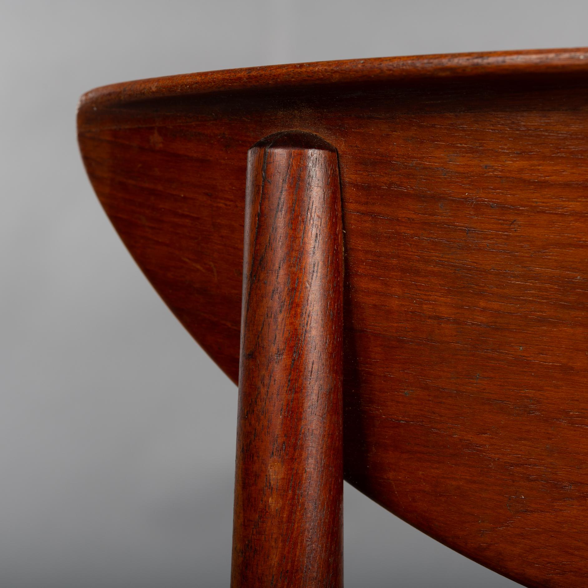 Reupholstered Teak Chair Model # 317 by Peter Hvidt for Soborg Mobel, Set of 4 For Sale 9