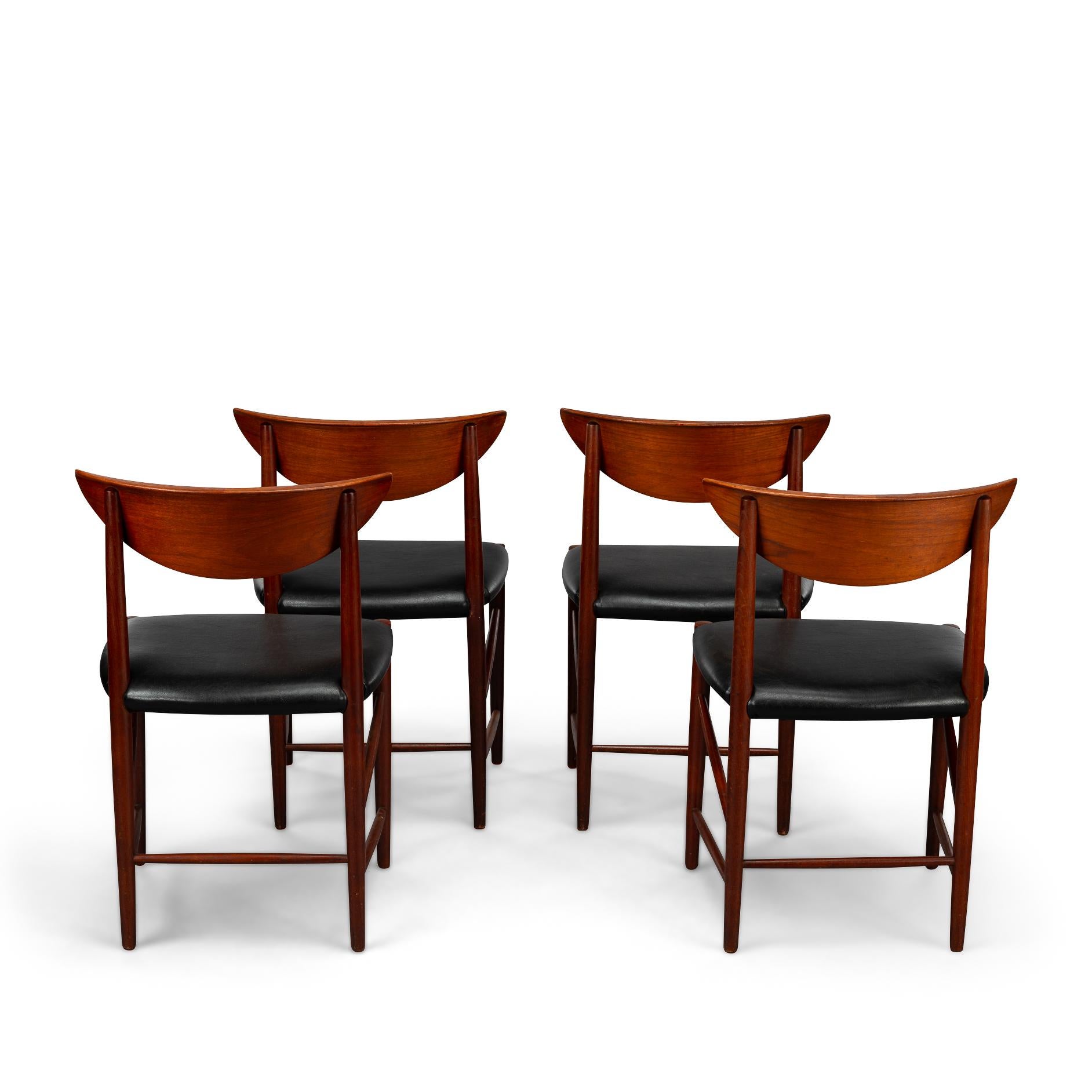 Mid-Century Modern Reupholstered Teak Chair Model # 317 by Peter Hvidt for Soborg Mobel, Set of 4 For Sale